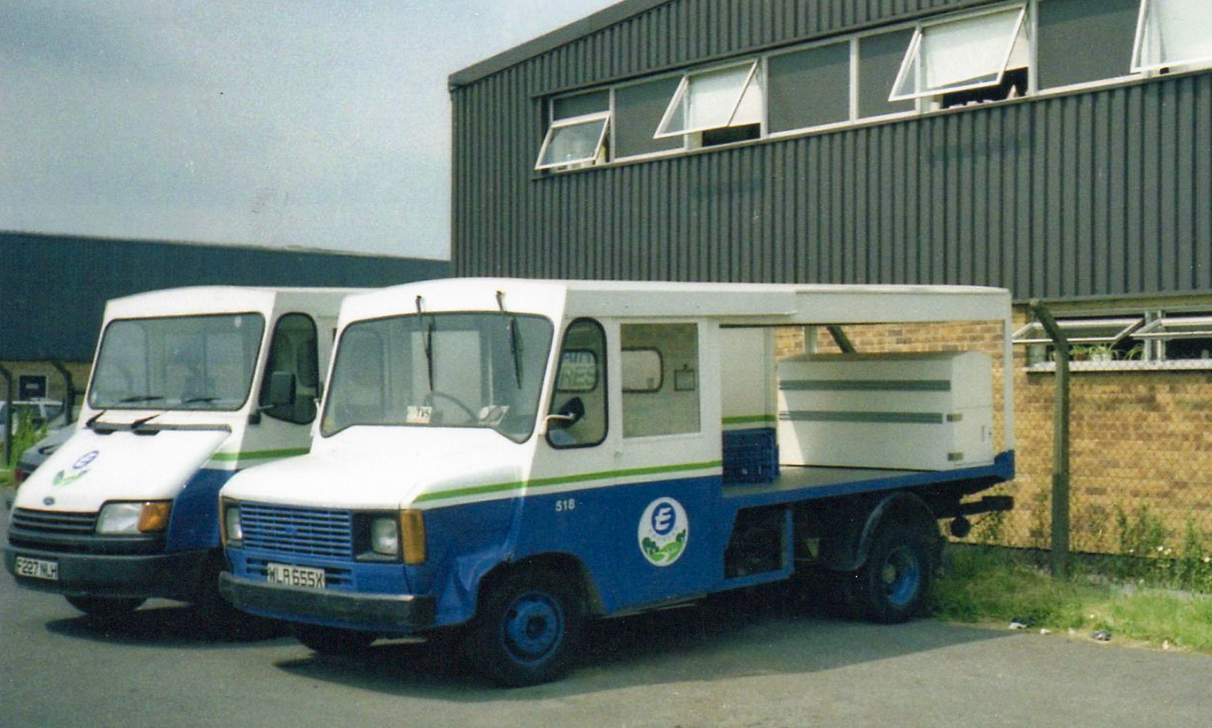 1980s Delivery vans F227 MLH and WLR 655X, Co: 518 (Courtesy Michael Aldread)