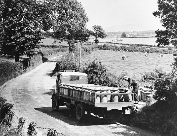 1962 Picking up milk churns in Devon. (Courtesy Chris Beer, British Roadscene 1955-1995 FB Group)