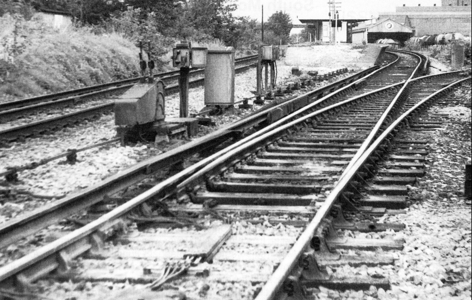 1974 "The entrance to Express Dairies' siding at Morden South with the 2-lever ground frame and associated equipment" (from 'South Morden Dairy' article by Sydney A. Leleux in the Industrial Railway Record, Edition 210, September 2012)