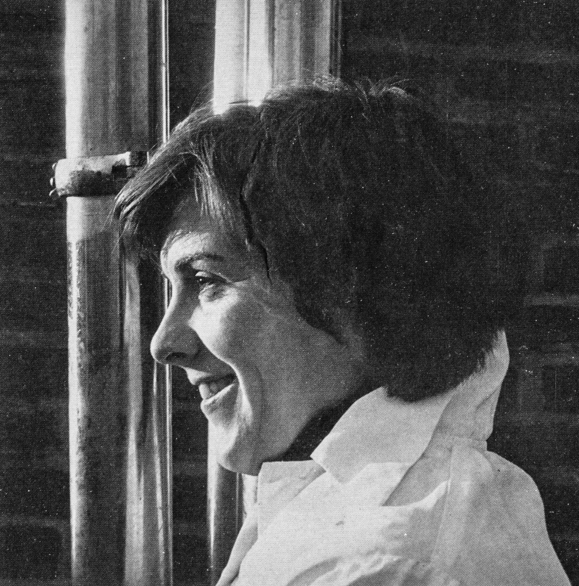 1977 Ruyton XI Towns - Laboratory Assistant Margaret Davies