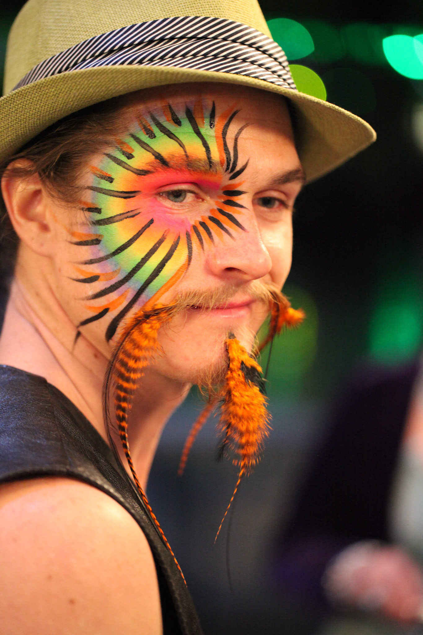 Face and body painter
