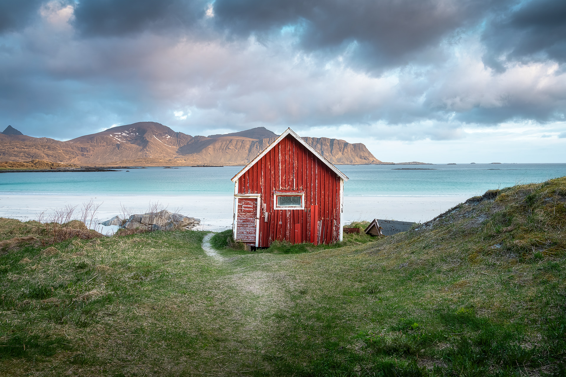 Red Shed in Lofoten