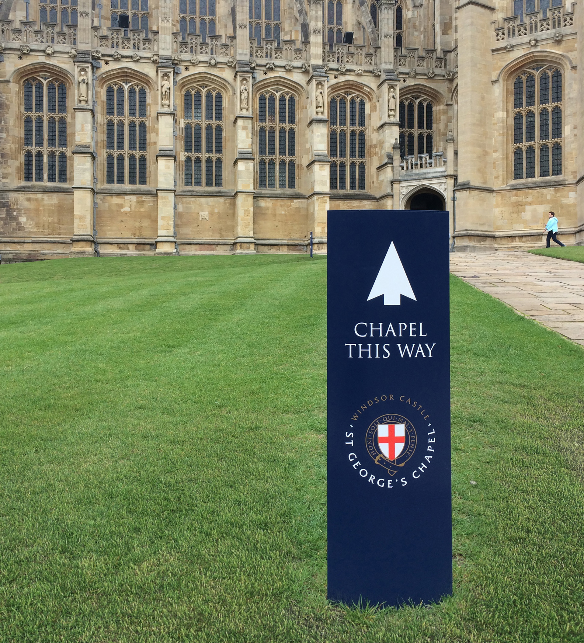 Directional sign design for St George's Chapel, Windsor Castle