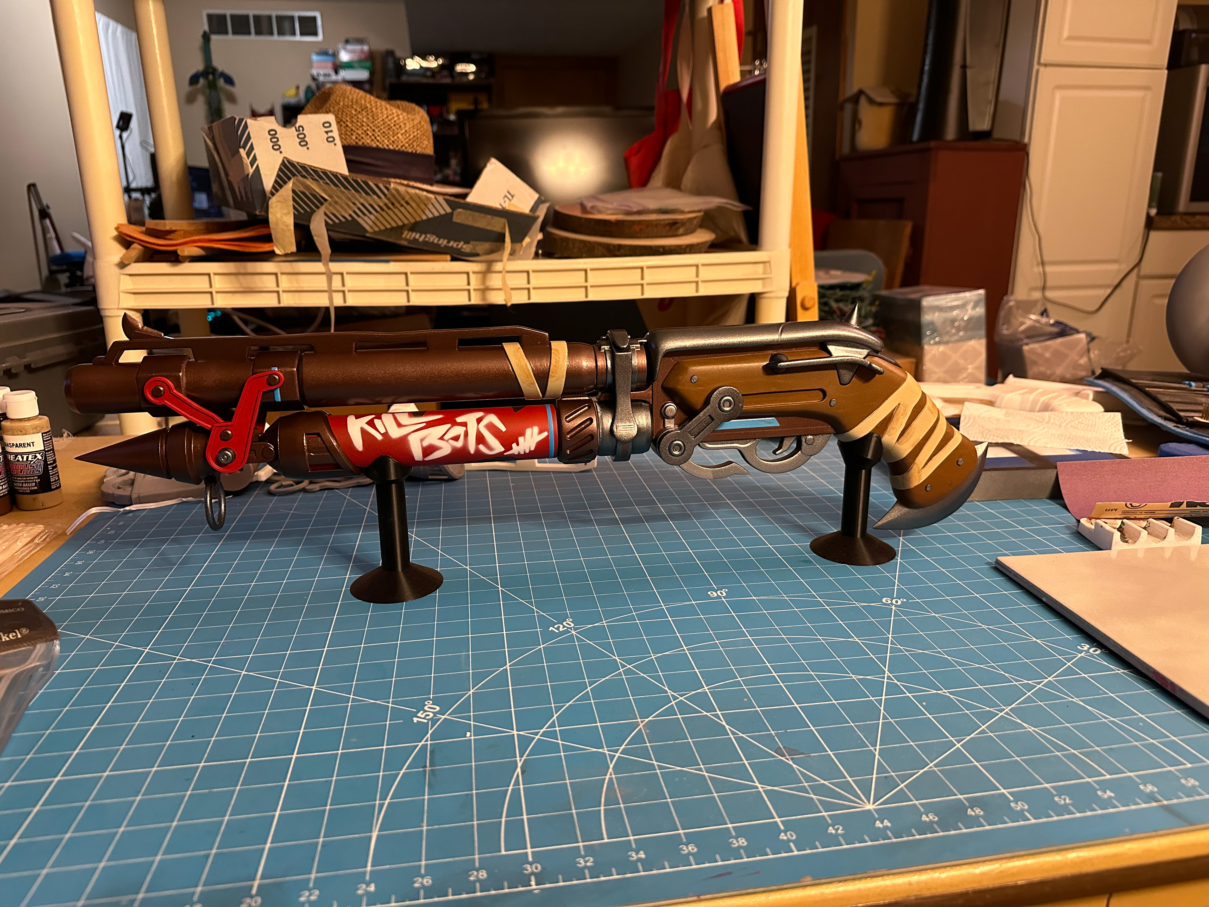 Fully painted and assembled Junker Queen's shotgun