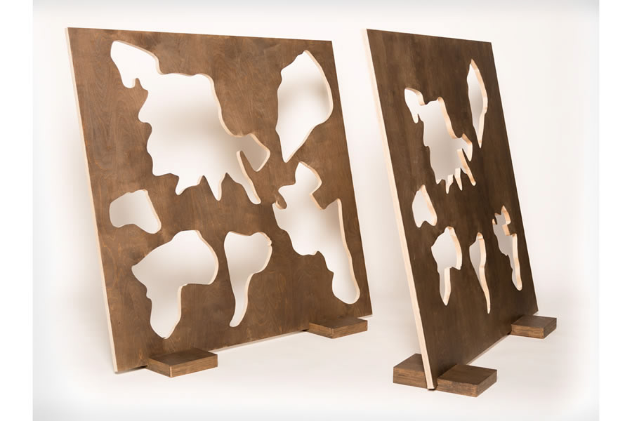 Mapas oscuros. Madera cortada en CNC (130 x 130 x 30 cm)  Bilbao - 2016