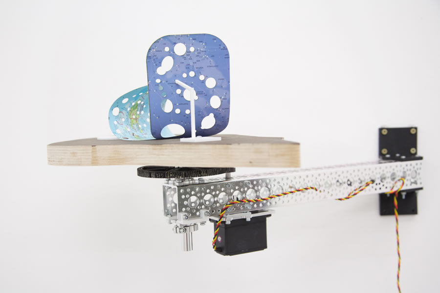 Layers In Flux. Galeria Fernando Santos. Oporto, Portugal - 2016