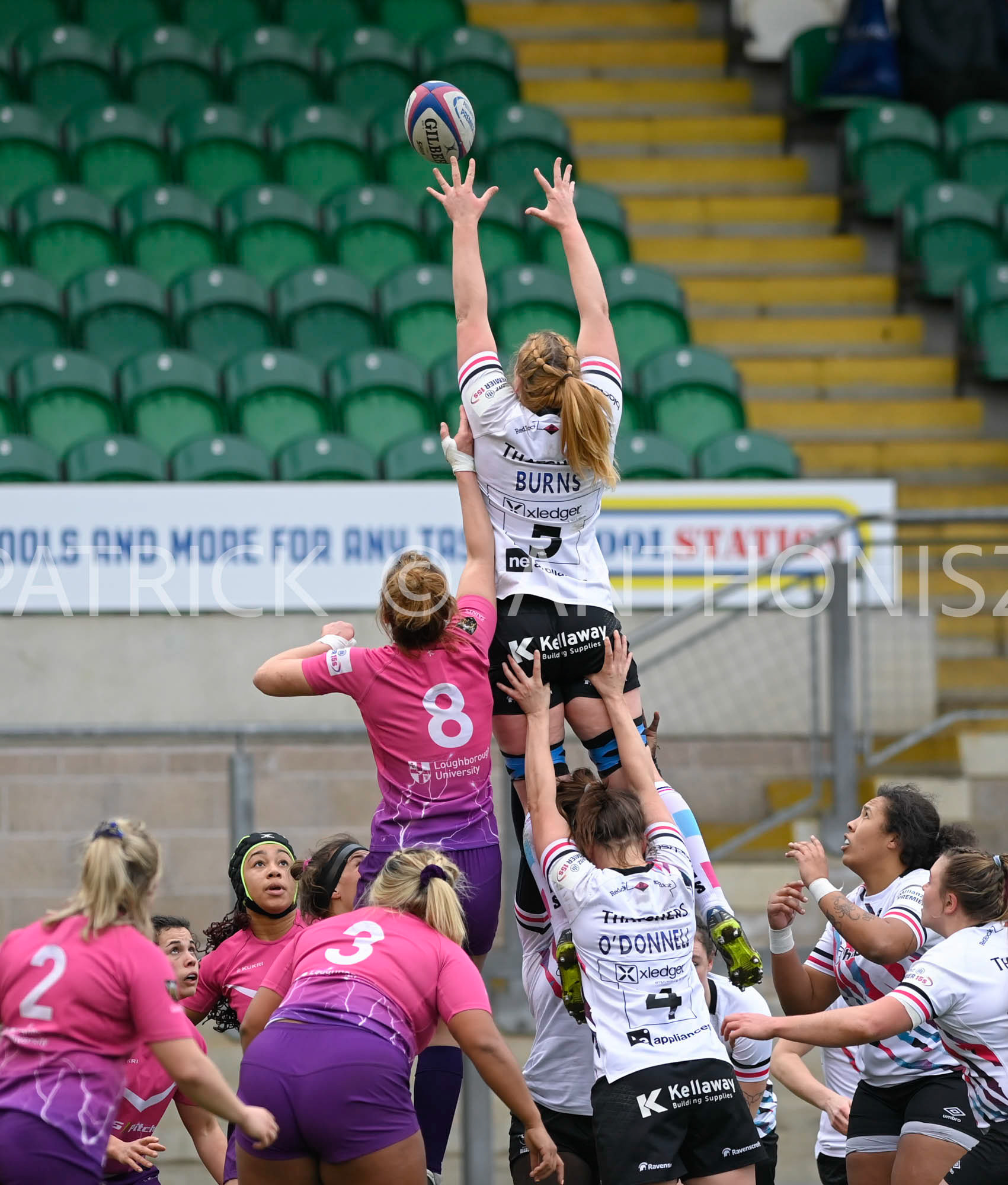 NORTHAMPTON, ENGLAND- Sat-4-2023:Delaney Burns of Bristol Bears goes for the ball   during the match between  Loughborough Lightning and Bristol Bears at Franklin's Gardens on Sat-4-2023 in Northampton, England