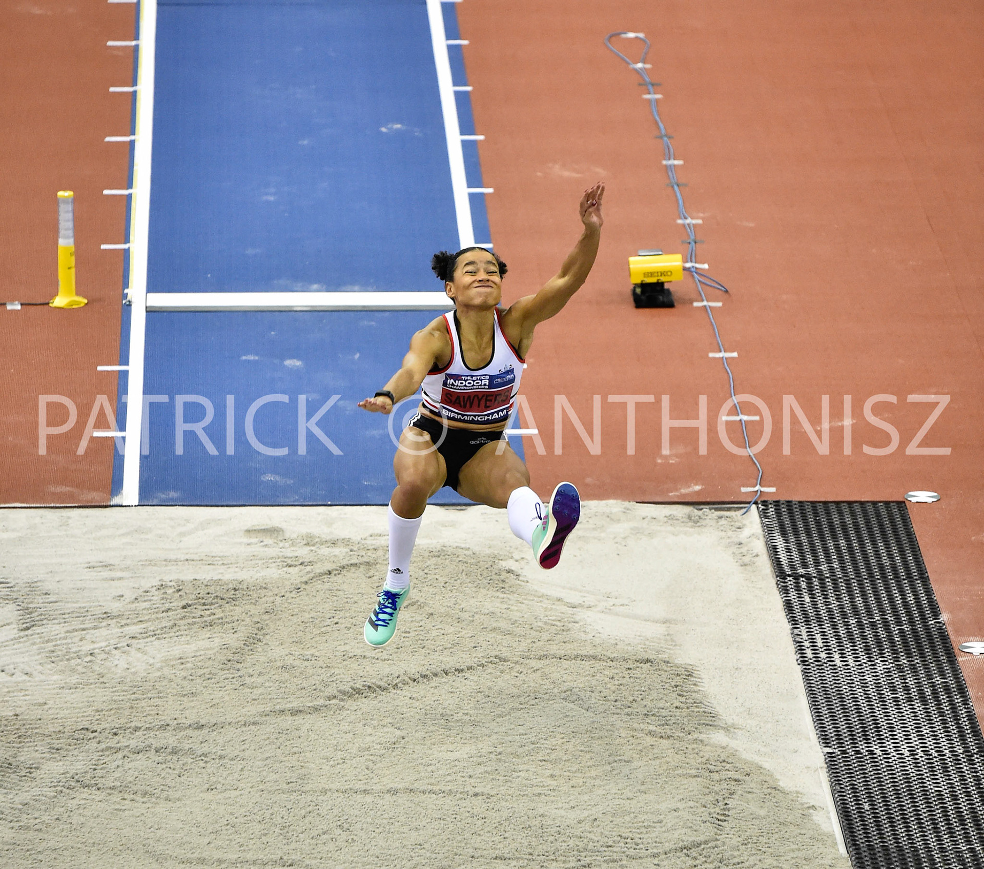 BIRMINGHAM, ENGLAND - FEBRUARY 19: JASMIN SAWERS in action during the long jump day 2 of the UK Athletics Indoor Championships at the Utilita Arena, Birmingham , England