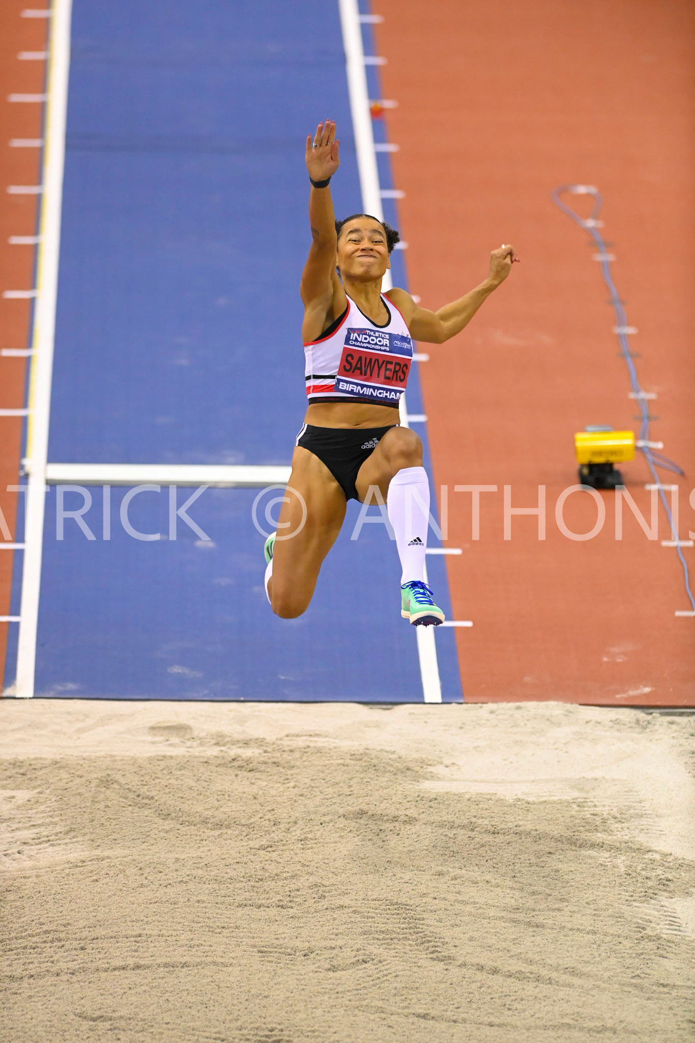 BIRMINGHAM, ENGLAND - FEBRUARY 19: JASMIN SAWERS in action during the long jump day 2 of the UK Athletics Indoor Championships at the Utilita Arena, Birmingham , England