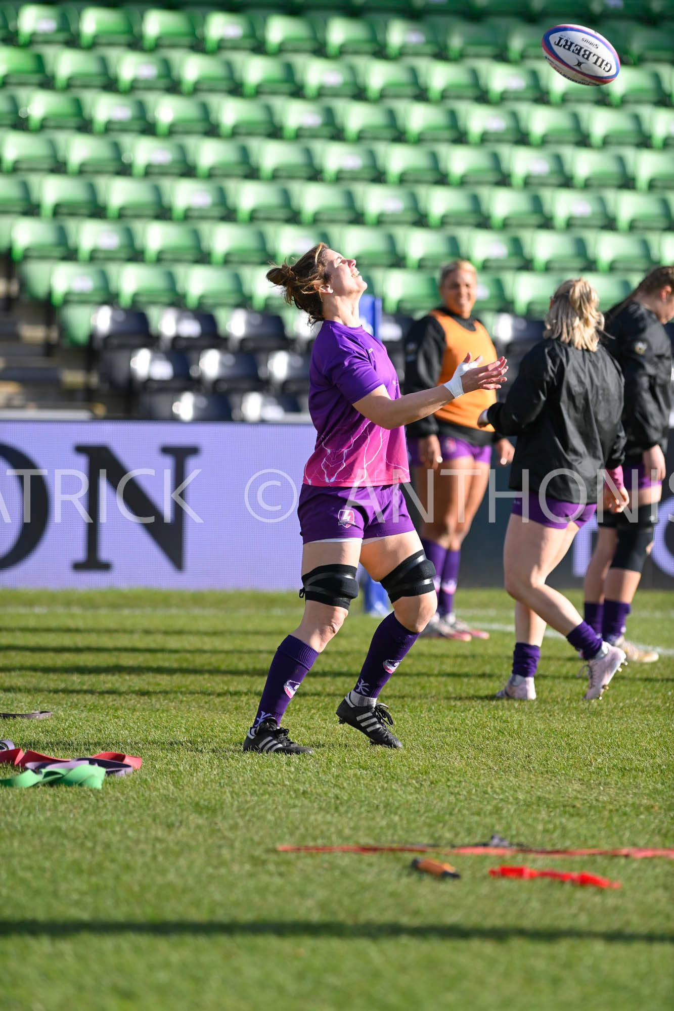 Twickenham, stoop ENGLAND : Sarah Hunter during the warm up  at the  during the Women's Allianz Premiership 15's match between Harlequins Vs Loughborough Lightning Twickenham Stoop Stadium England 5–02-2023