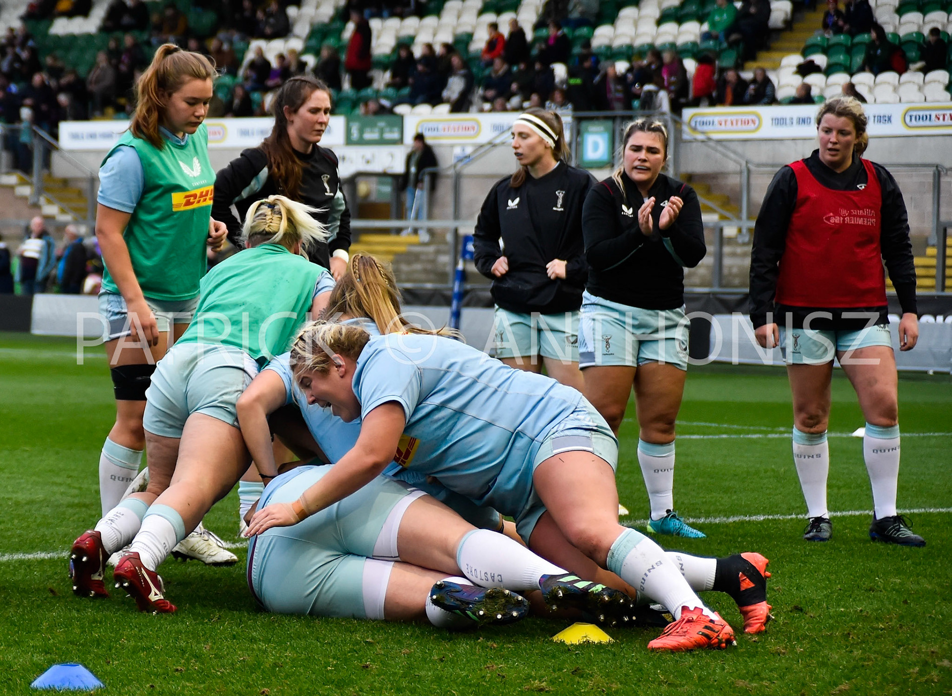 NORTHAMPTON, ENGLAND- Nov -27 - 2022 : Harlequins  team warming up  during the match between Loughborough Lightning Vs Harlequins at Franklin's Gardens on November 27, 2022 in Northampton, England