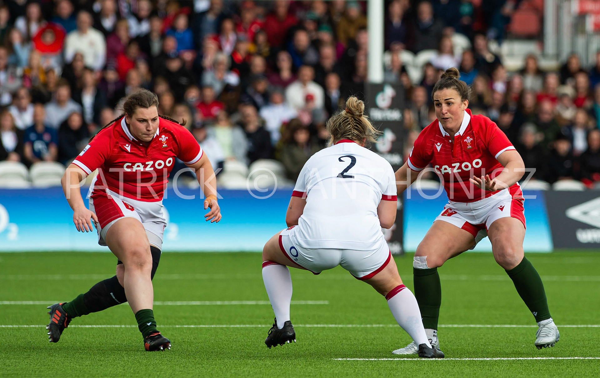 England Vs Wales Six Nations Gloucester 9 April 2022. Lark Davies of England  tries to run with the ball during the TikTok Women's Six Nations Rugby Championship match, England Red Roses Vs Wales  Rugby at the Kingsholm  Stadium Gloucester