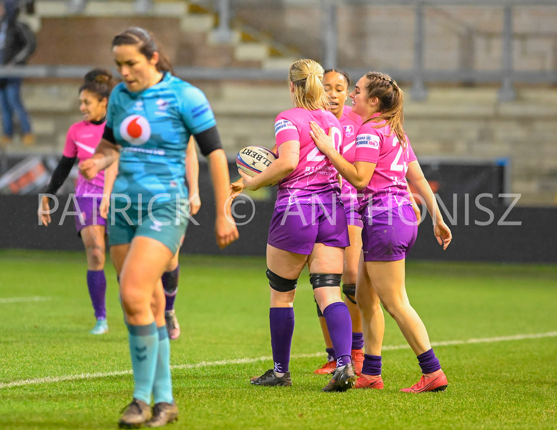 NORTHAMPTON, ENGLAND : Daisy Hibbert-Jones  Loughborough Lightning gets a pat on the back for her try during Women's Allianz Premiership 15's match between Loughborough Lightning and  Wasps at Franklin's Gardens on  Sunday January  8 2023 in Northampton, England