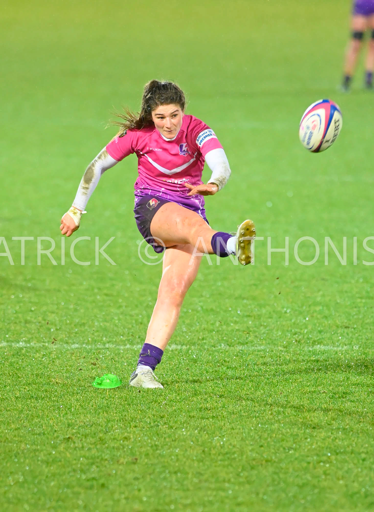 NORTHAMPTON, ENGLAND :  Helen Nelson of Loughborough Lightning takes a conversion during Women's Allianz Premiership 15's match between Loughborough Lightning and  Wasps at Franklin's Gardens on  Sunday January  8 2023 in Northampton, England