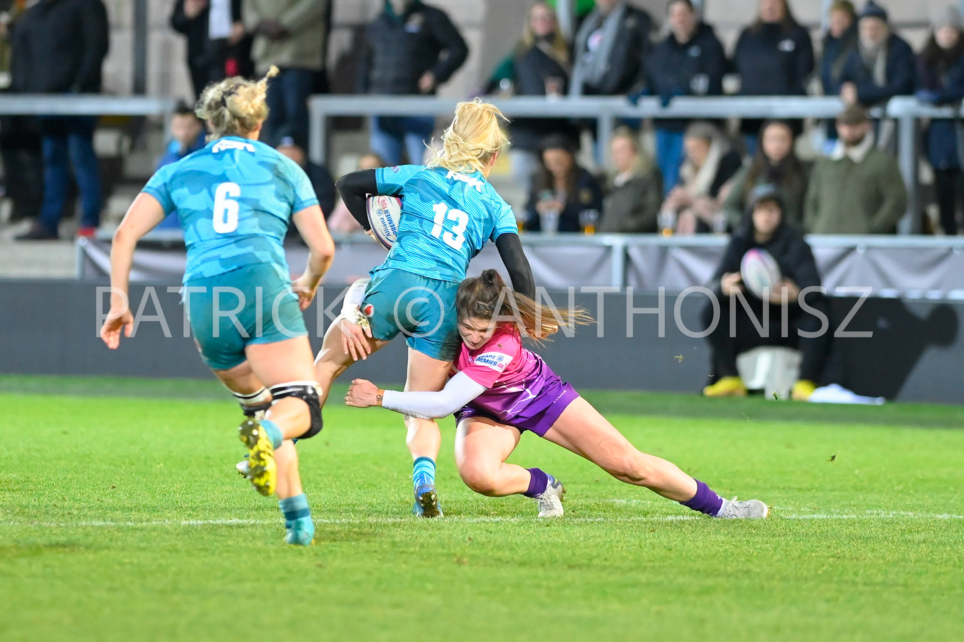 NORTHAMPTON, ENGLAND :  Molly Saunders of wasps is taken down by Bryony Field of Loughborough Lightning  during Women's Allianz Premiership 15's match between Loughborough Lightning and  Wasps at Franklin's Gardens on  Sunday January  8 2023 in Northampton, England