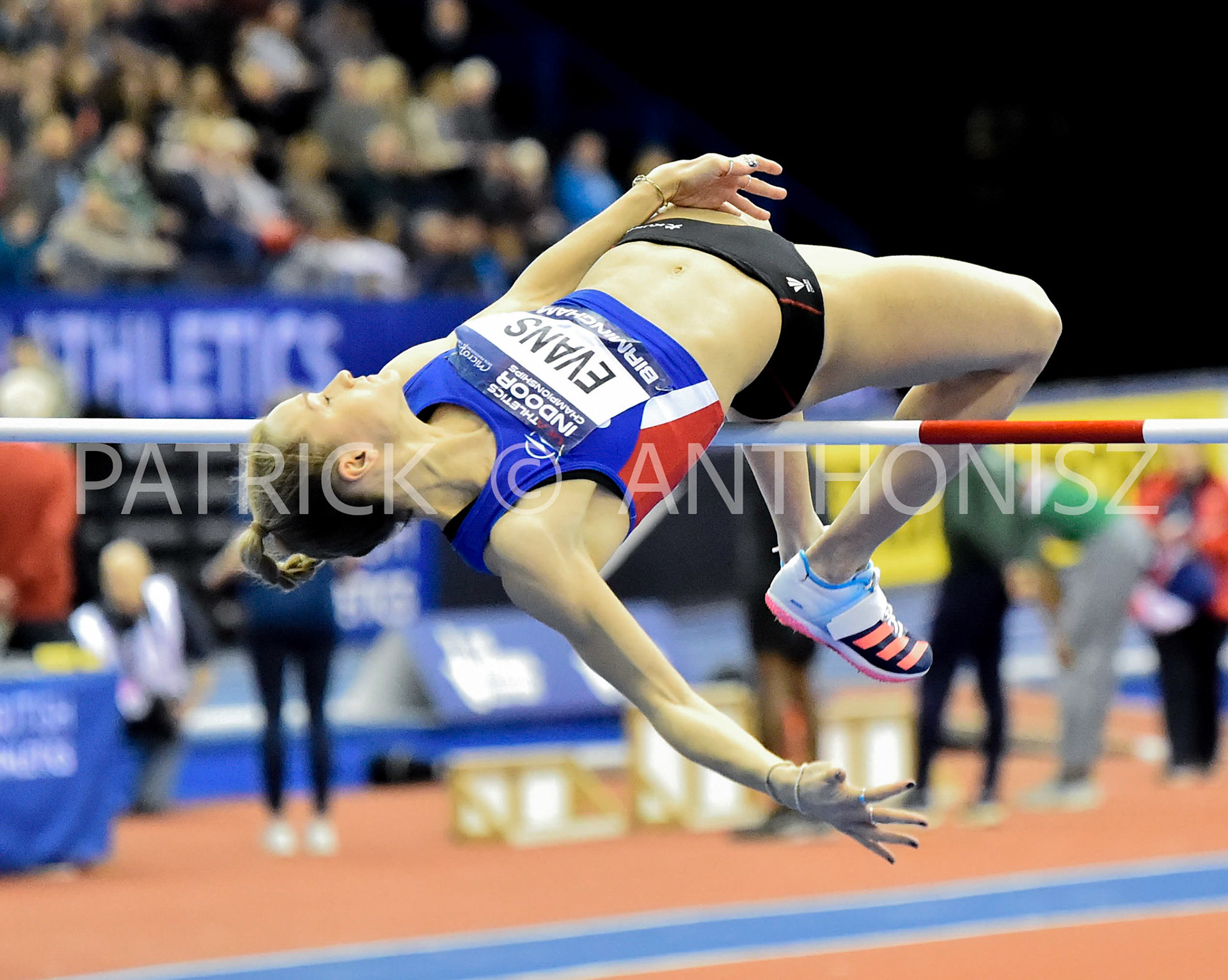BIRMINGHAM, ENGLAND - FEBRUARY 19:Lauren EVANS  during day 2 of the UK Athletics Indoor Championships at the Utilita Arena, Birmingham , England