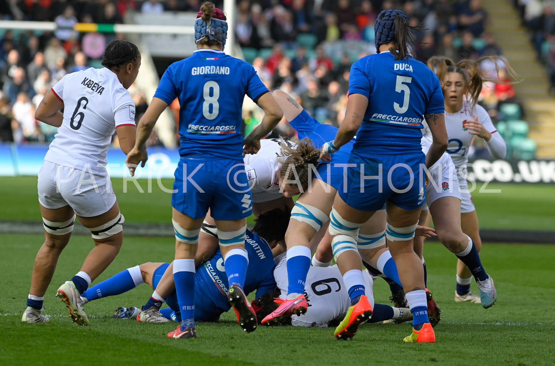 NORTHAMPTON, ENGLAND : Match action during the  TikTok Women’s Six Nations  England Vs Italy at Franklin's Gardens on Sunday  April 2 , 2023 in Northampton, England.