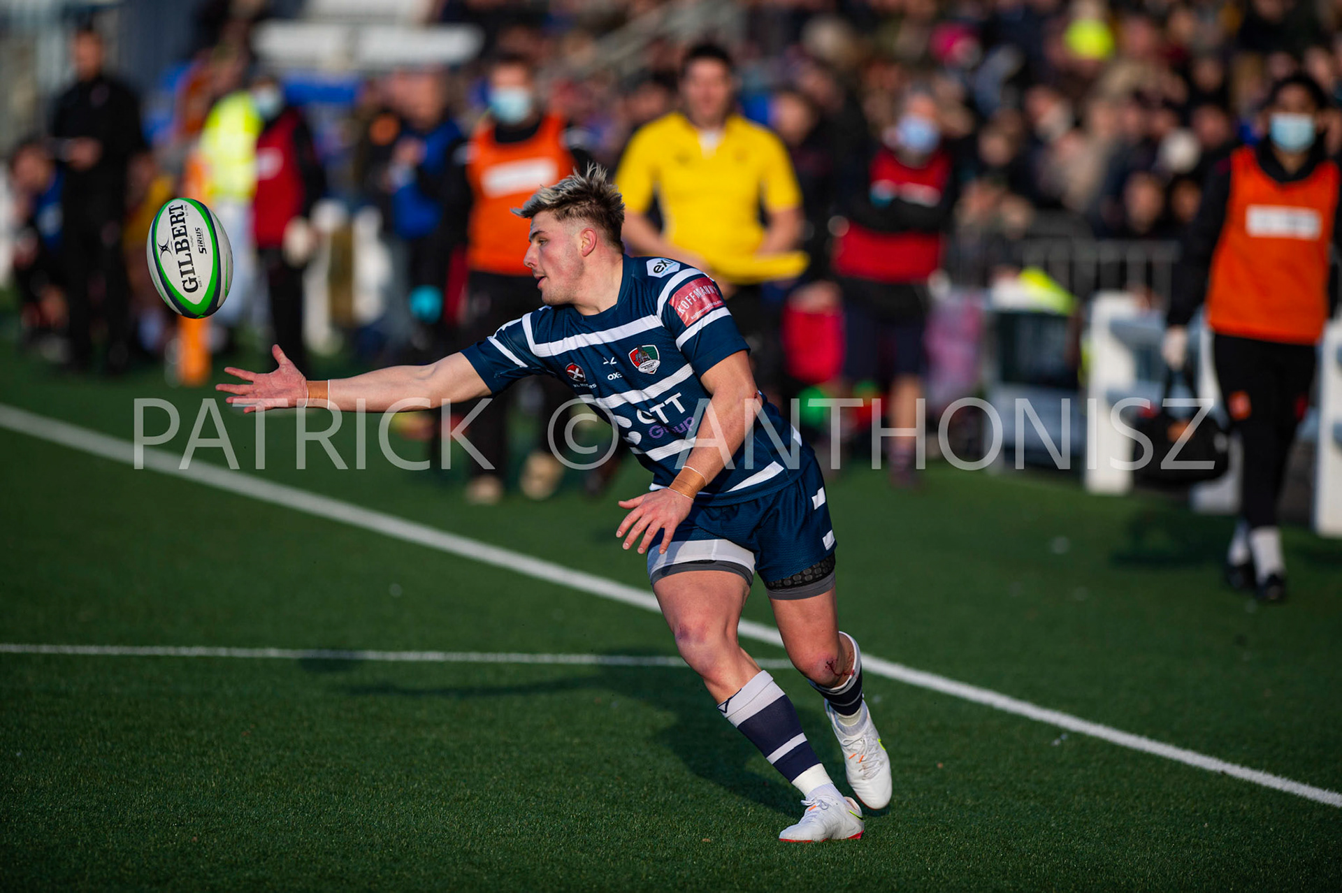 BUTTS PARK ARENA Coventry ,England 29th of January 2022 :  JOSH BARTON of coventry is seen in action during the Greene King IPA Championship  match  between Coventry Rugby Vs Cornish Pirates  at Butts Park Arena Coventry UK .Final score: Coventry Rugby  21:  31Cornish Pirates