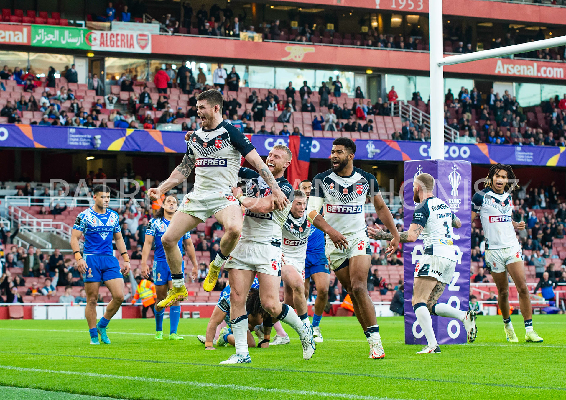 London  ENGLAND - NOVEMBER 192 John Bateman of England congratulates his try during  the  Semi Final between England and Samoa at the Emirates Stadium on November 12 - 2022 in London, England.