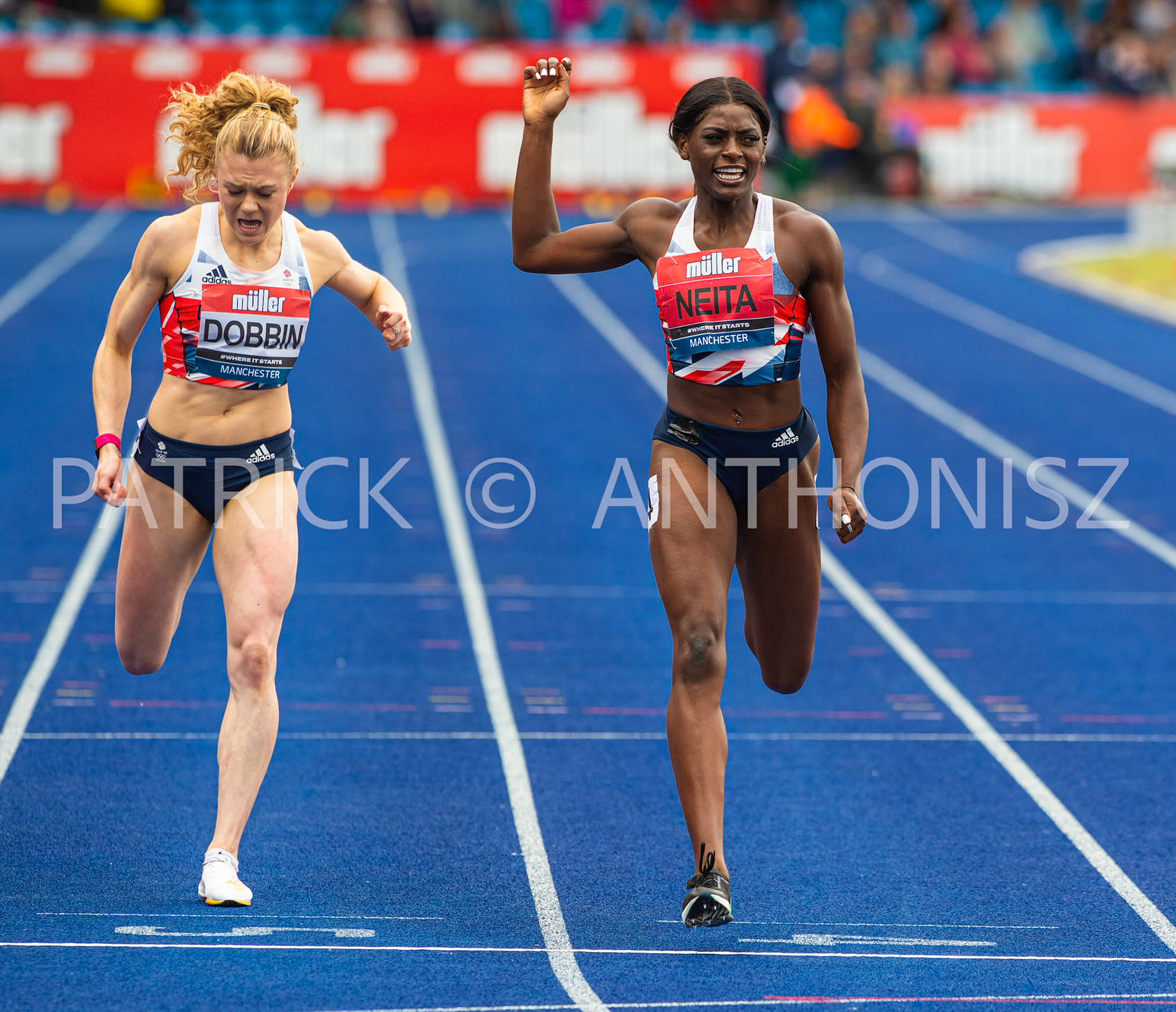 26-6-2022: Day 3 Women's 200 m - Final NEITA Daryll CAMBRIDGE HARRIERS winning in 22.34 with DOBBIN Beth of EDINBURGH AC 2nd  place with 22.49 at the Muller UK Athletics Championships MANCHESTER REGIONAL ARENA – MANCHESTER