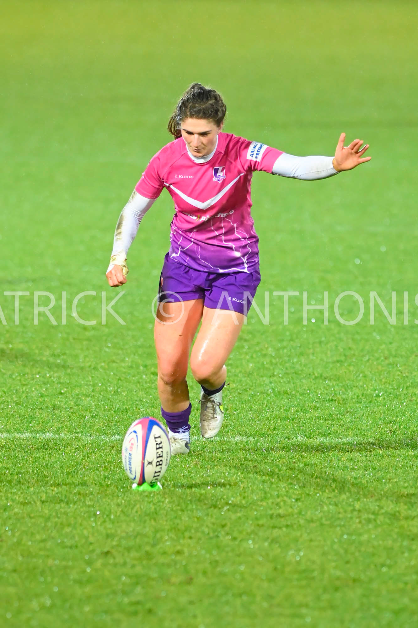 NORTHAMPTON, ENGLAND :  Helen Nelson of Loughborough Lightning takes a conversion during Women's Allianz Premiership 15's match between Loughborough Lightning and  Wasps at Franklin's Gardens on  Sunday January  8 2023 in Northampton, England