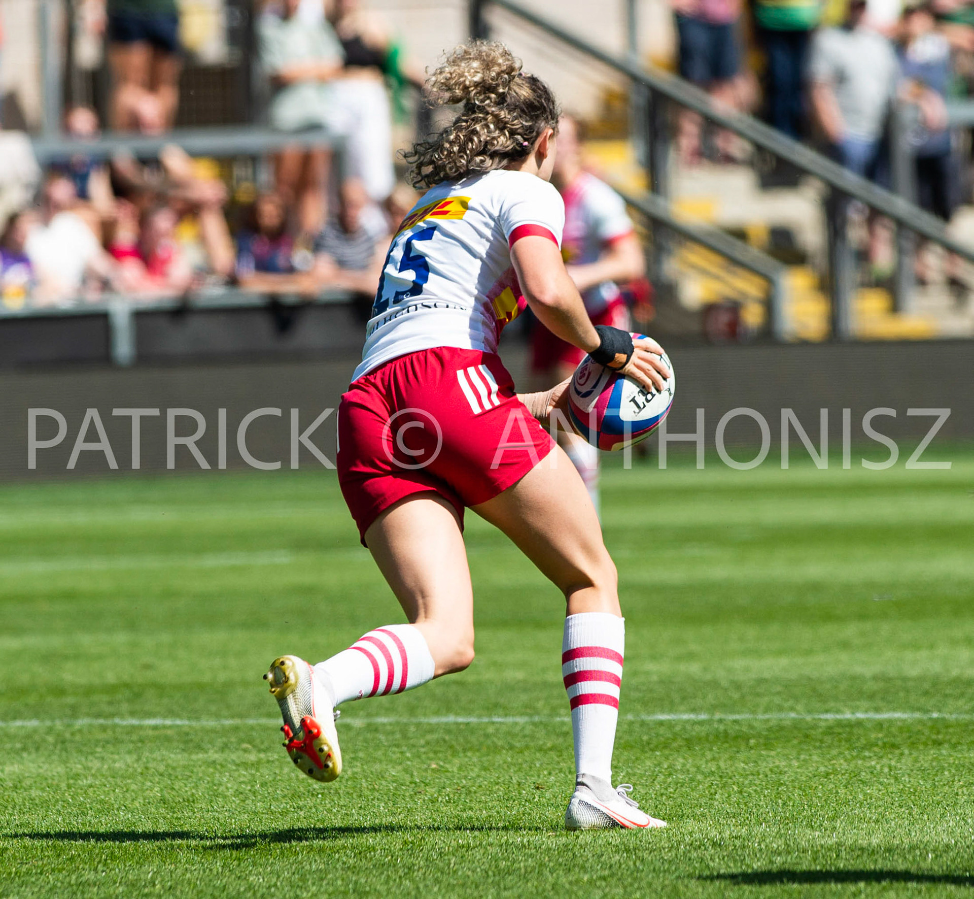Northampton -14–May-2022. Ellie Kildunne of Harlequins runs with the ball during the Loughborough Lightning Vs Harlequins Womens  match at cinch Stadium Franklin's Gardens Northampton  .