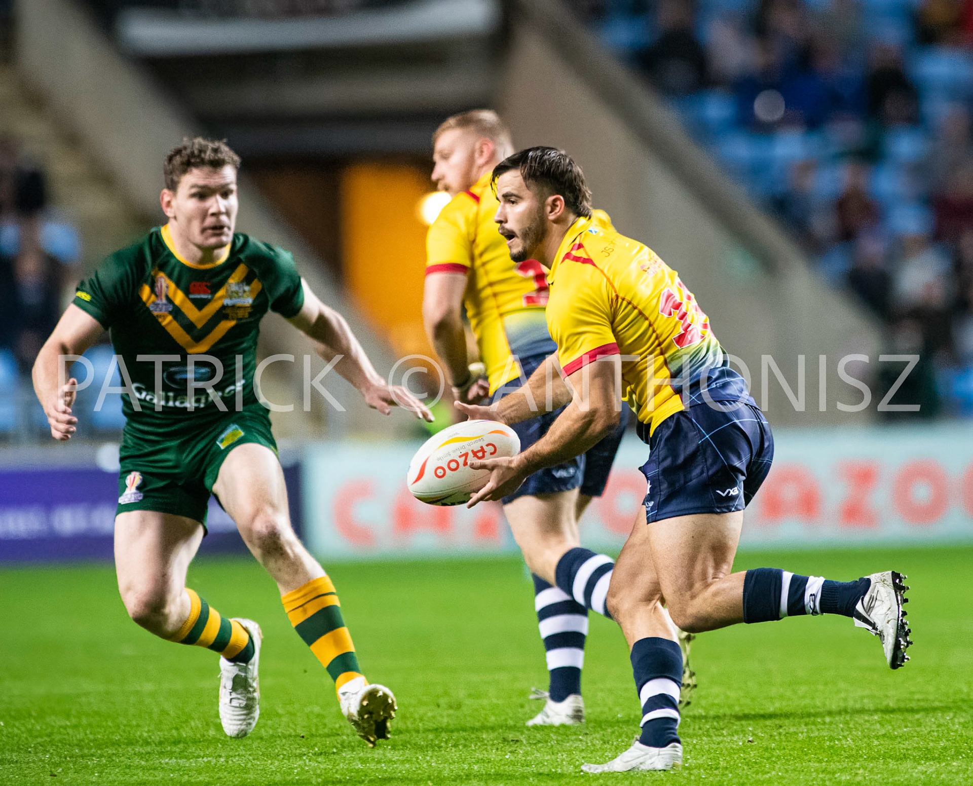 Coventry England  21st October: Calum Gahan of Scotland passes the ball during the Rugby League World Cup 2021 between Australia Vs Scotland  at  Coventry Building Society Arena on 21st October 2022 Australia 84: Scotland 0