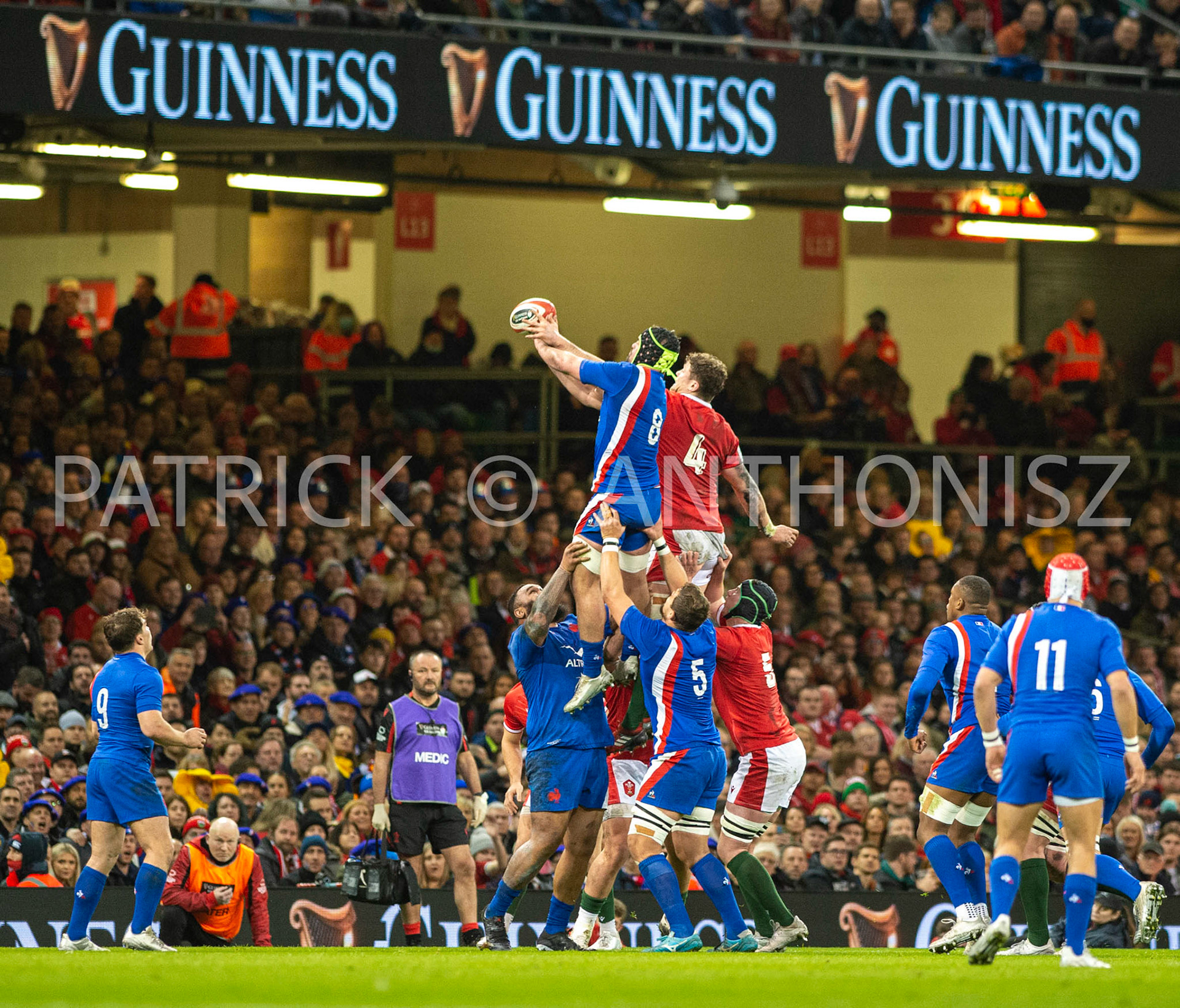 Wales v France  Guinness Six NationsCARDIFF, WALES 2022- March 11: Will Rowlands of wales and Grégory Alldritt of France try to win the ball at the  Wales and France match at the Principality Stadium on March 11/2022  in Cardiff, Wales.