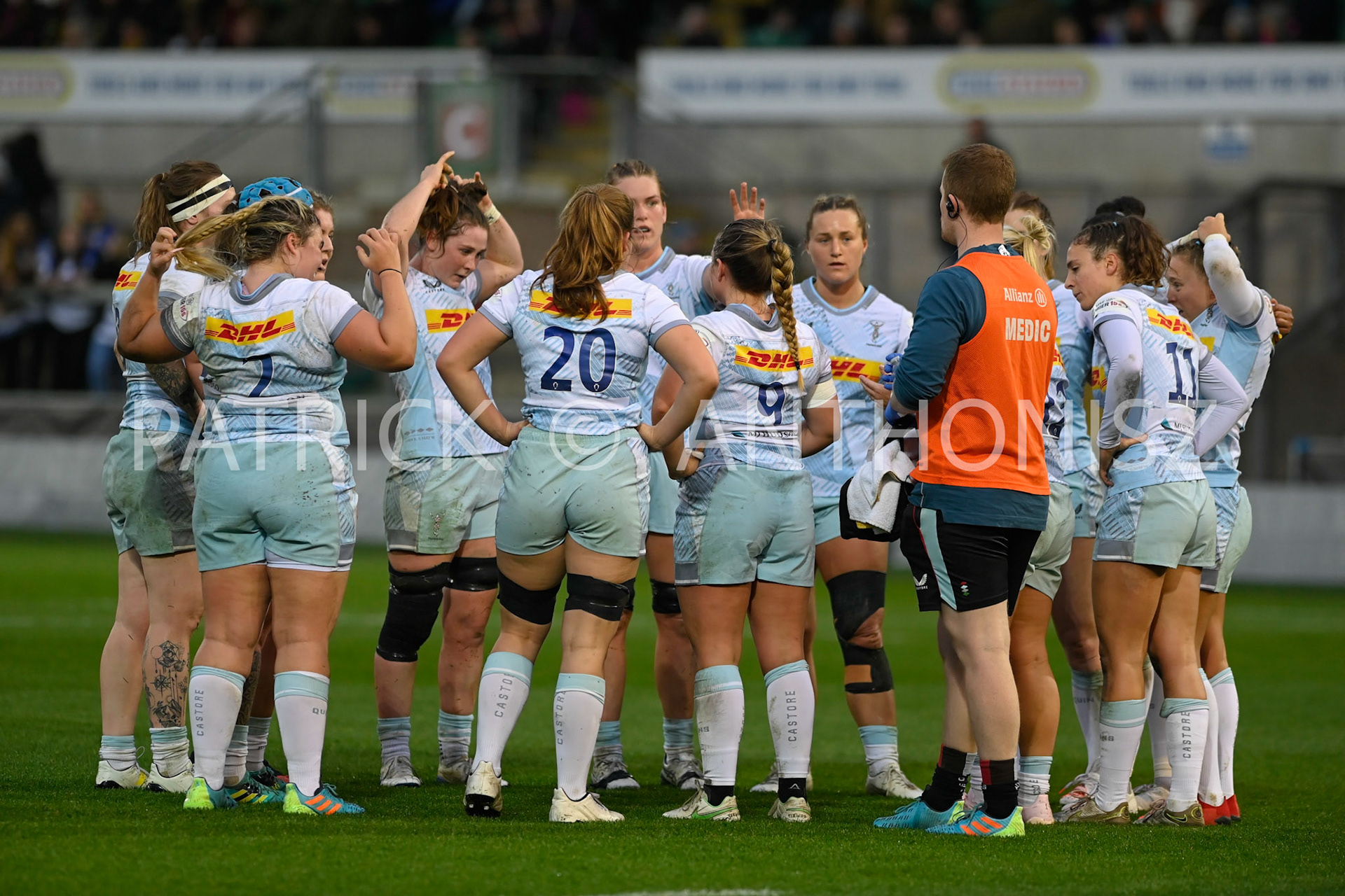 NORTHAMPTON, ENGLAND- Nov -27 - 2022 :  The Harlequins during the match between Loughborough Lightning Vs Harlequins at Franklin's Gardens on November 27, 2022 in Northampton, England
