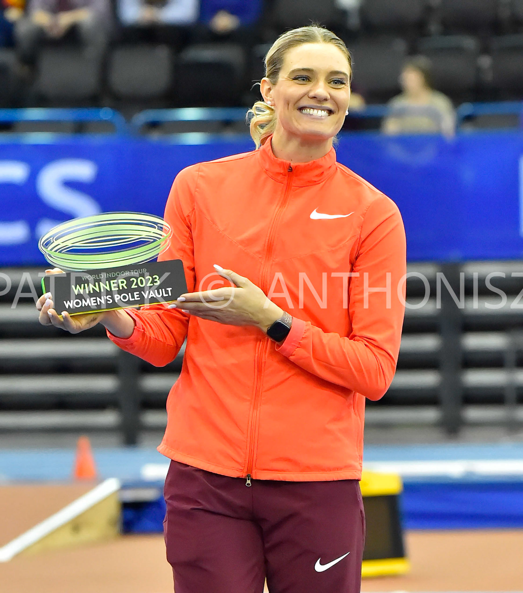 Birmingham, UK, 25 February 2023: Alysha Newman  with her trophy for winning the women's pole vault series during the athletics World Indoor Tour Final 2023 Birmingham World Indoor Gold Tour Final  Utilita Arena, Birmingham on the 25 February , England