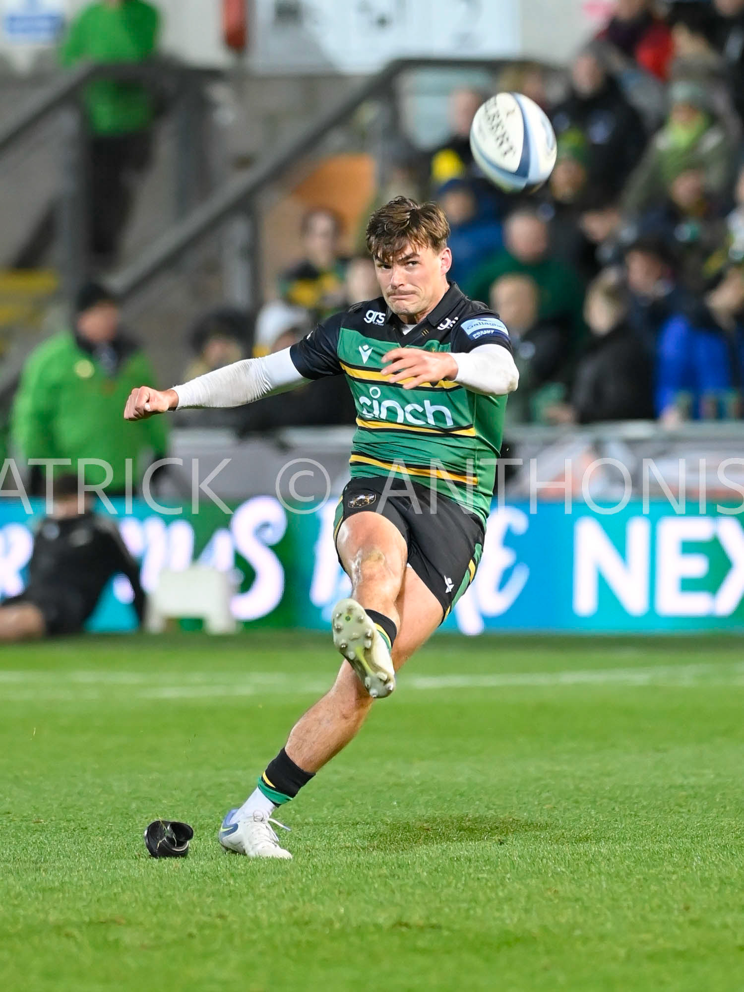 NORTHAMPTON, ENGLAND- Nov -26 - 2022 : George Furbank  of Northampton Saints convert a try rugby during the match between Northampton Saints and The Barbarians F C at Franklin's Gardens on November 26, 2022 in Northampton, England