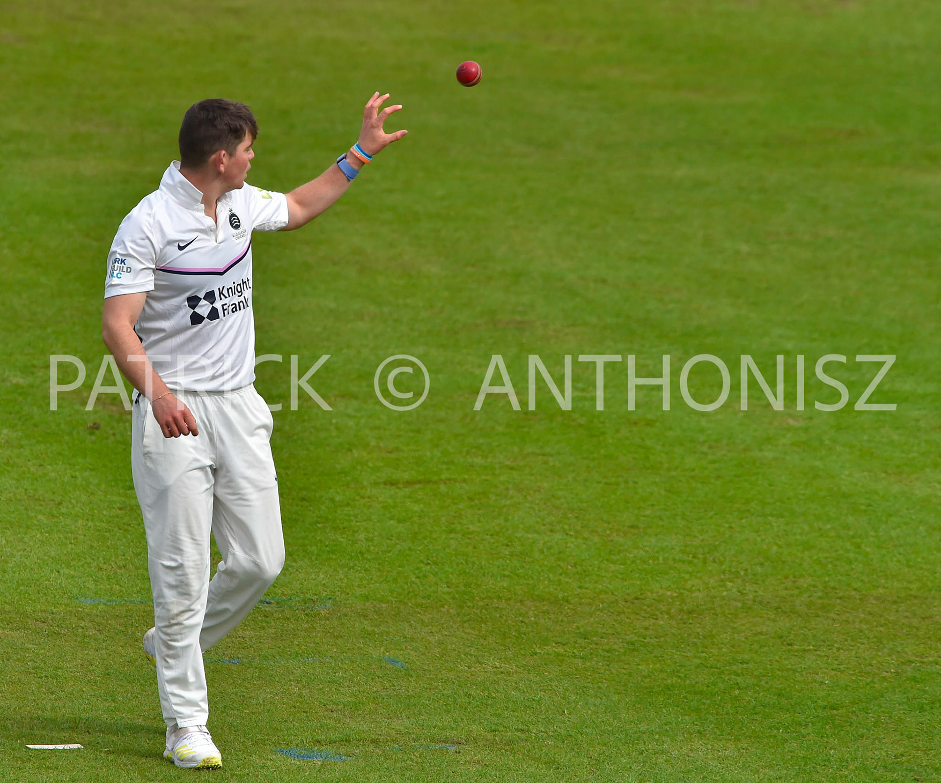 NORTHAMPTON, ENGLAND - April 15 2023 : Ethan Bamber of Middlesex keeps his eye on the ball during the Day 3 of the LV= Insurance County Championship match between Northamptonshire and   Sat  April  15 at The County Ground  in Northampton, England.