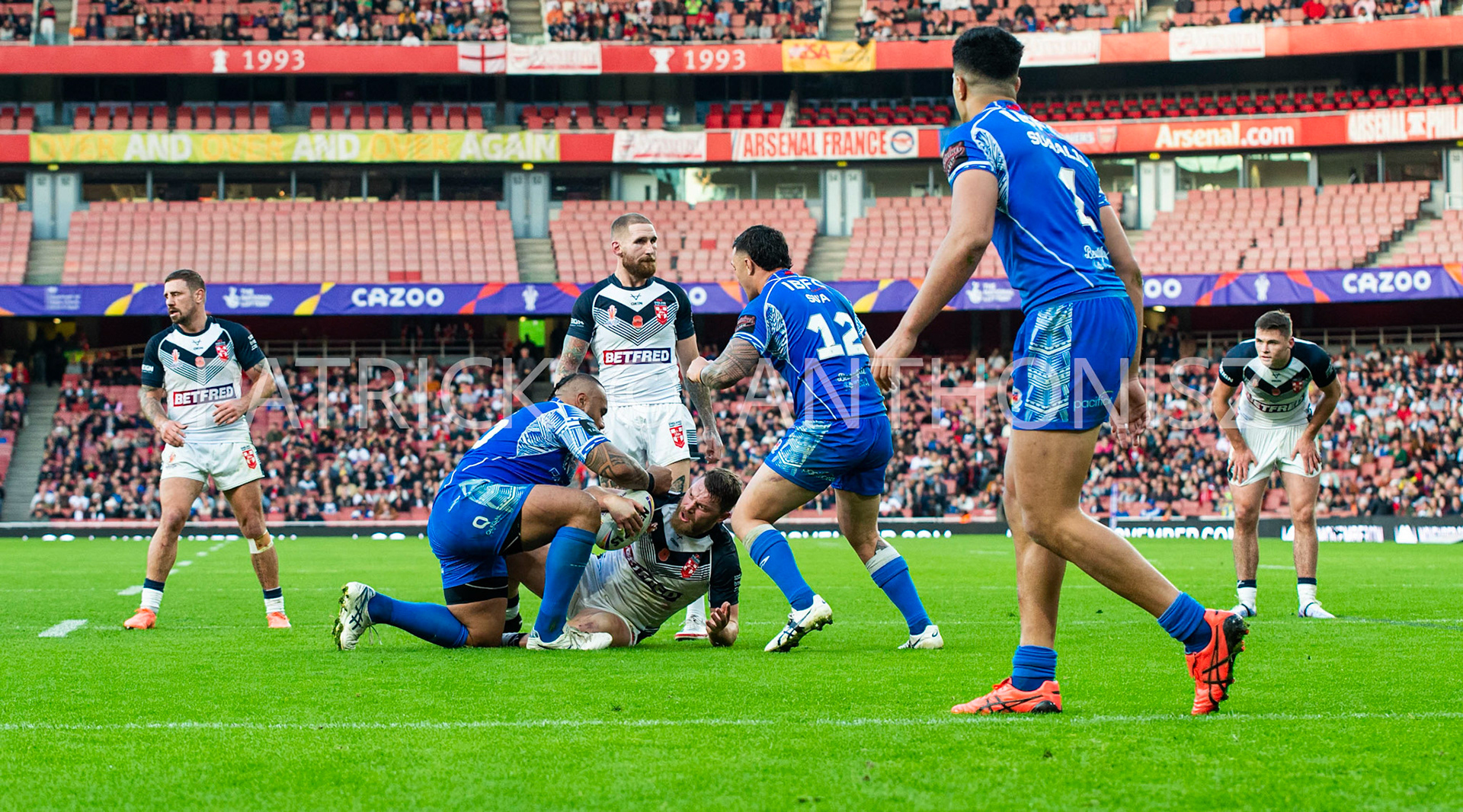 London  ENGLAND - NOVEMBER 12. match action during  the  Semi Final between England and Samoa at the Emirates Stadium on November 12 - 2022 in London, England.