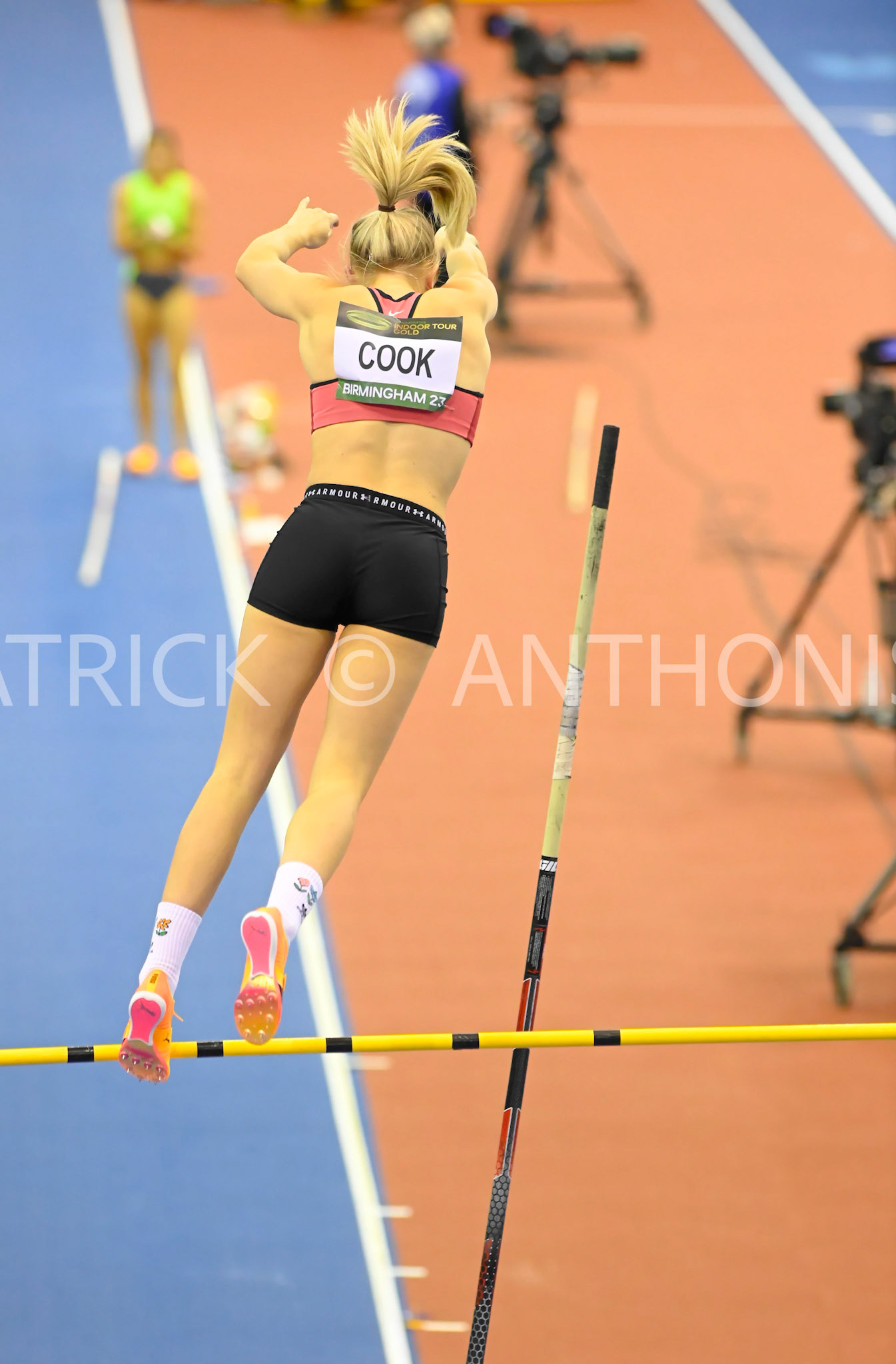 Birmingham, UK, 25 February 2023:COOK Sophie GBR competes in the Women's Pole Vault at 4.41m Birmingham World Indoor Gold Tour Final  Utilita Arena, Birmingham on the 25 February , England