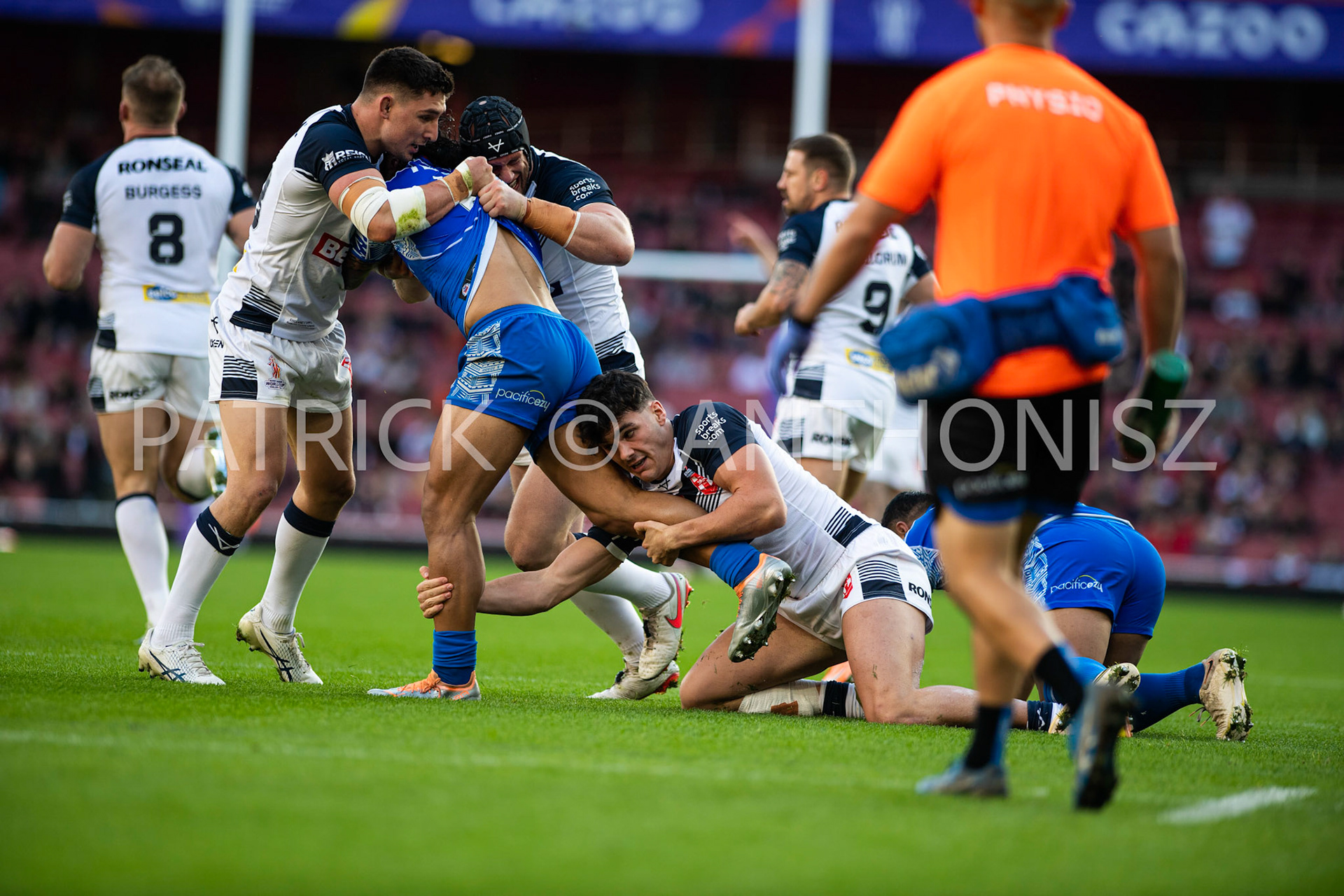 London  ENGLAND - NOVEMBER 12. match action during  the  Semi Final between England and Samoa at the Emirates Stadium on November 12 - 2022 in London, England.