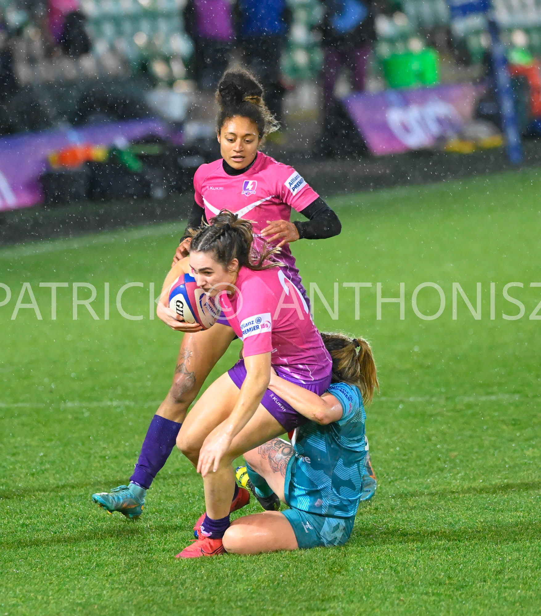 NORTHAMPTON, ENGLAND :  Bo Westcombe-Evans of Loughborough Lightning is brought down by Polly Roberts  of Wasps during Women's Allianz Premiership 15's match between Loughborough Lightning and  Wasps at Franklin's Gardens on  Sunday January  8 2023 in Northampton, England