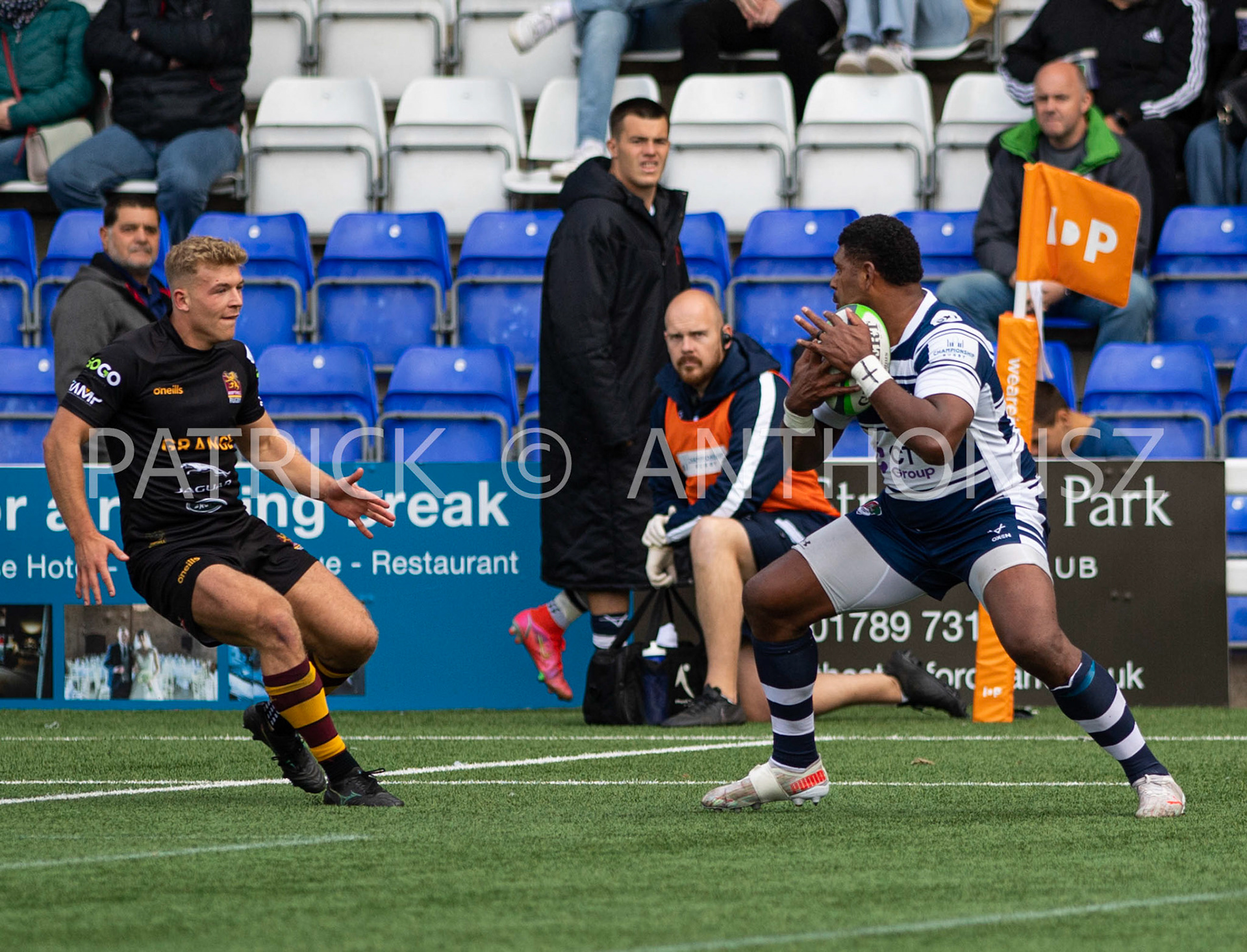 Coventry, ENGLAND- Sept -24 - 2022 : match between  Coventry Rugby  and Ampthill Rugby  at Coventry , England.