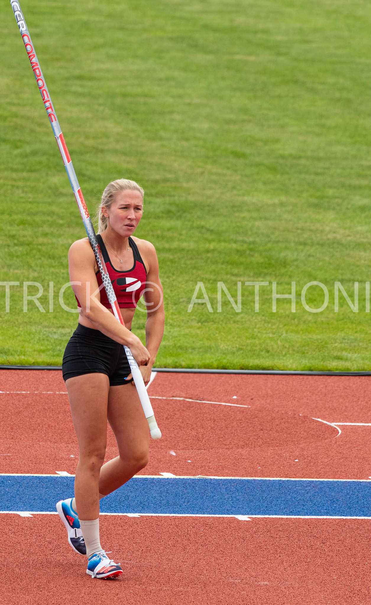 21-MAY-2022 Sophie Cook seen at   the at the Muller Birmingham  Diamond League   Alexander Stadium,  Perry Barr, Birmingham