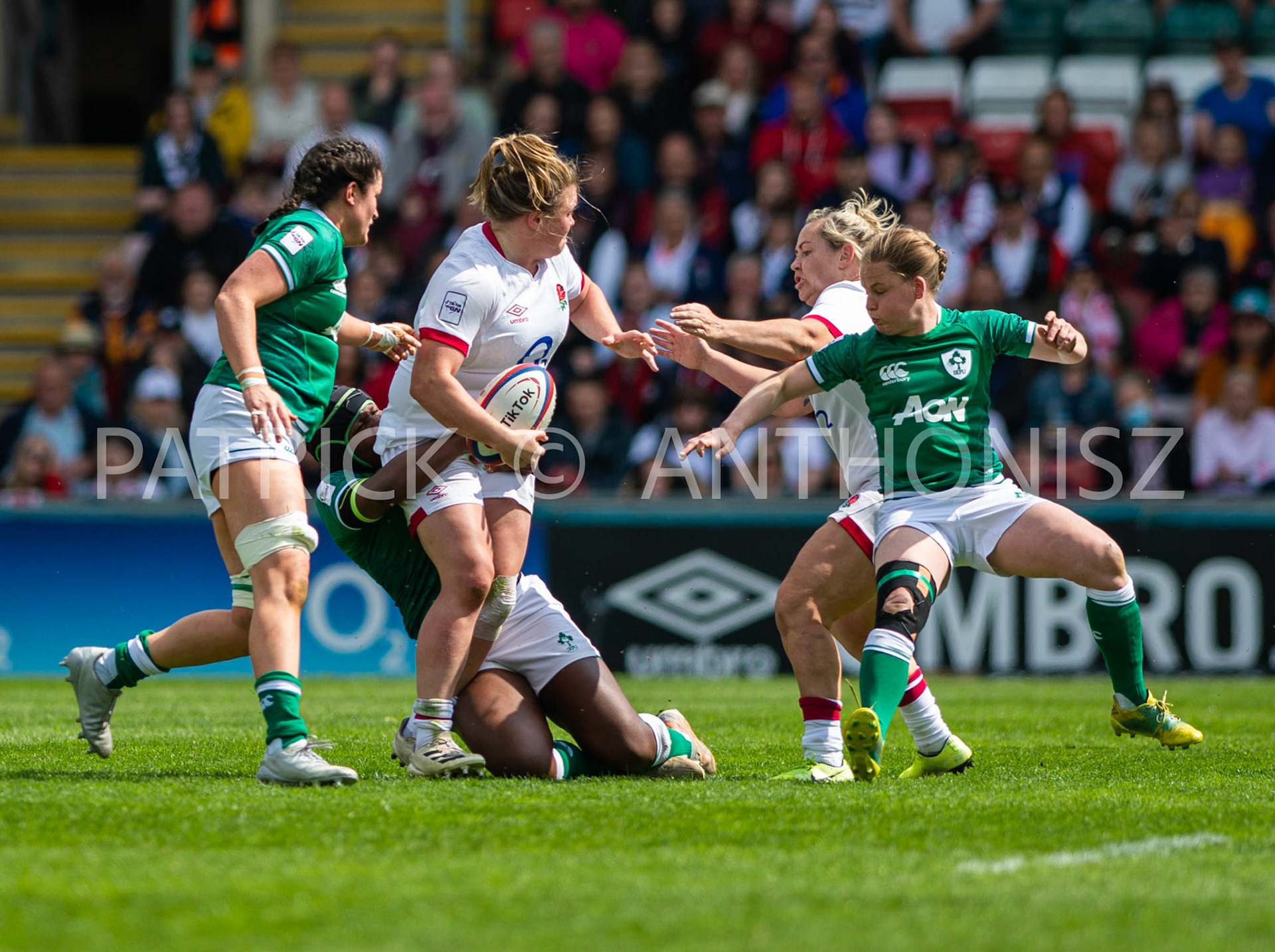 24th - April  2022 : Sarah Bern England  is brought down by Linda Djougang Ireland England Vs Ireland round 4    TikTok Women's Six Nations at  Mattioli  Woods Welford Road.