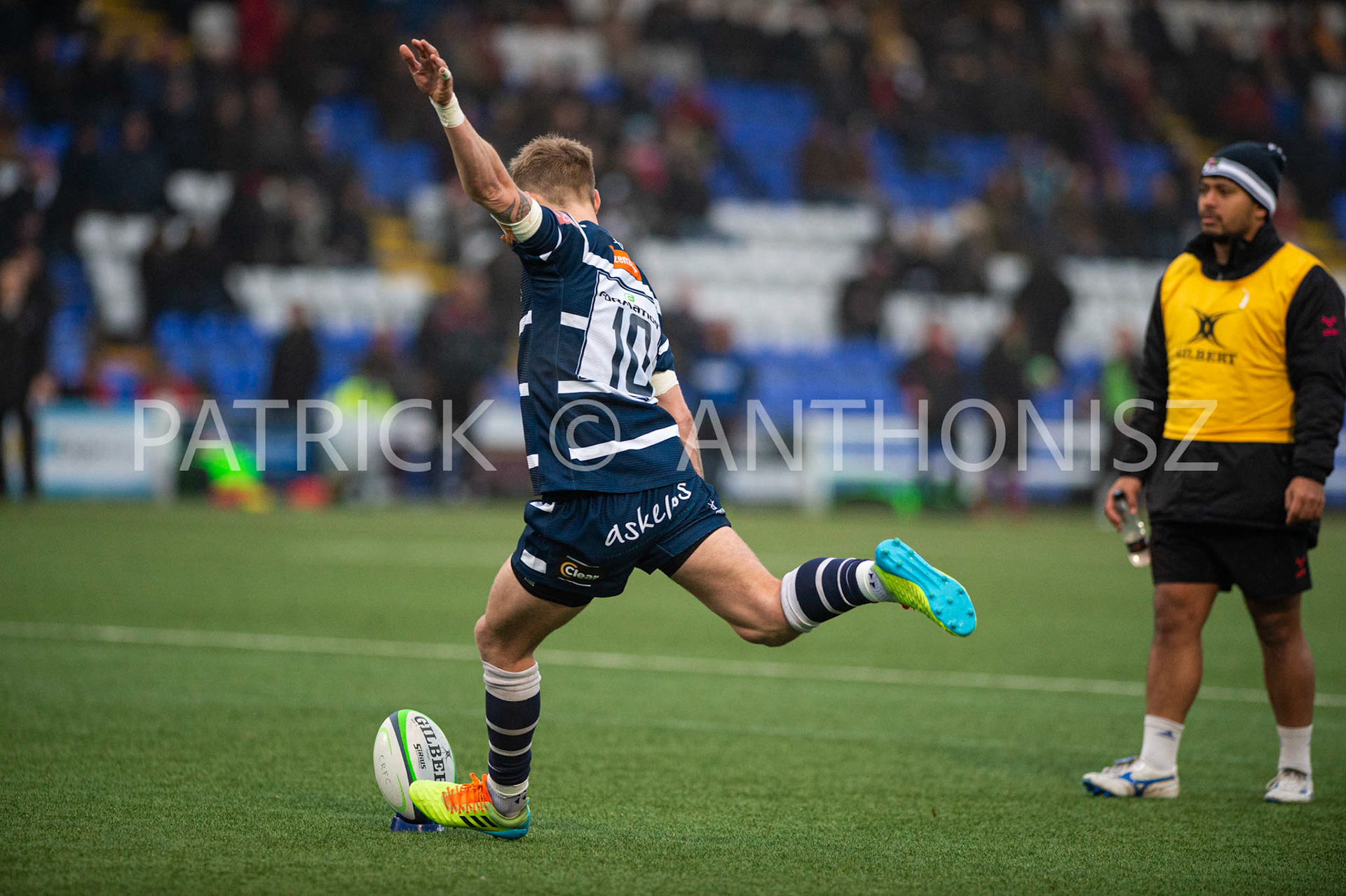 BUTTS PARK ARENA Coventry ,England 15th of January 2022 :  Tony Fenner of Coventry  is seen in action during the Greene King IPA Championship  match Round 14 between Coventry Rugby Vs Hartpury University  at Butts Park Arena Coventry UK .Final score: Coventry Rugby  34:  33 Hartpury University Rugby .