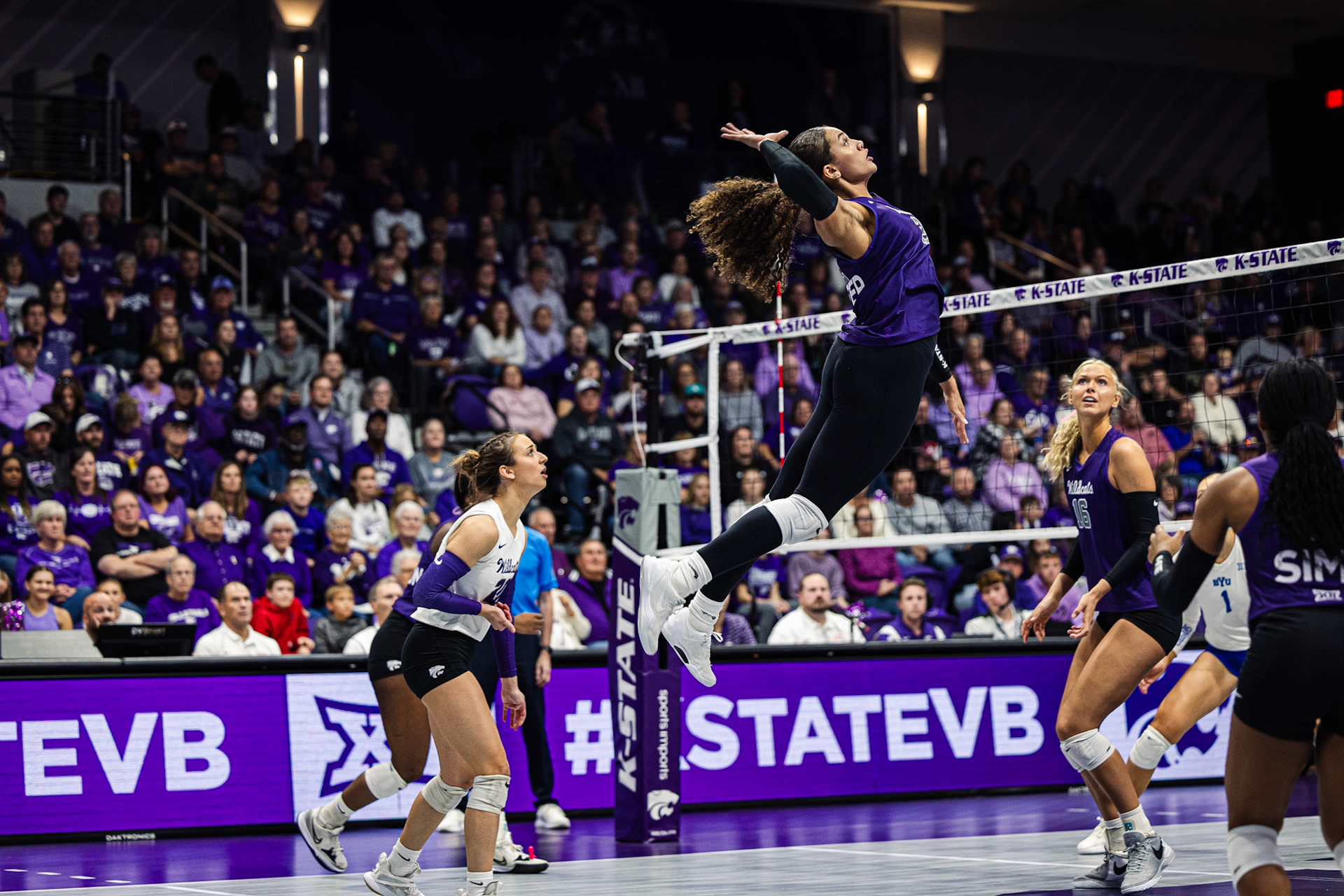 Kansas State VB vs. Brigham Young University, October 27, 2023. Final: KSU 3, BYU 0.October 27, 2023. (Photo: Reece Bachta/K-State Sports)