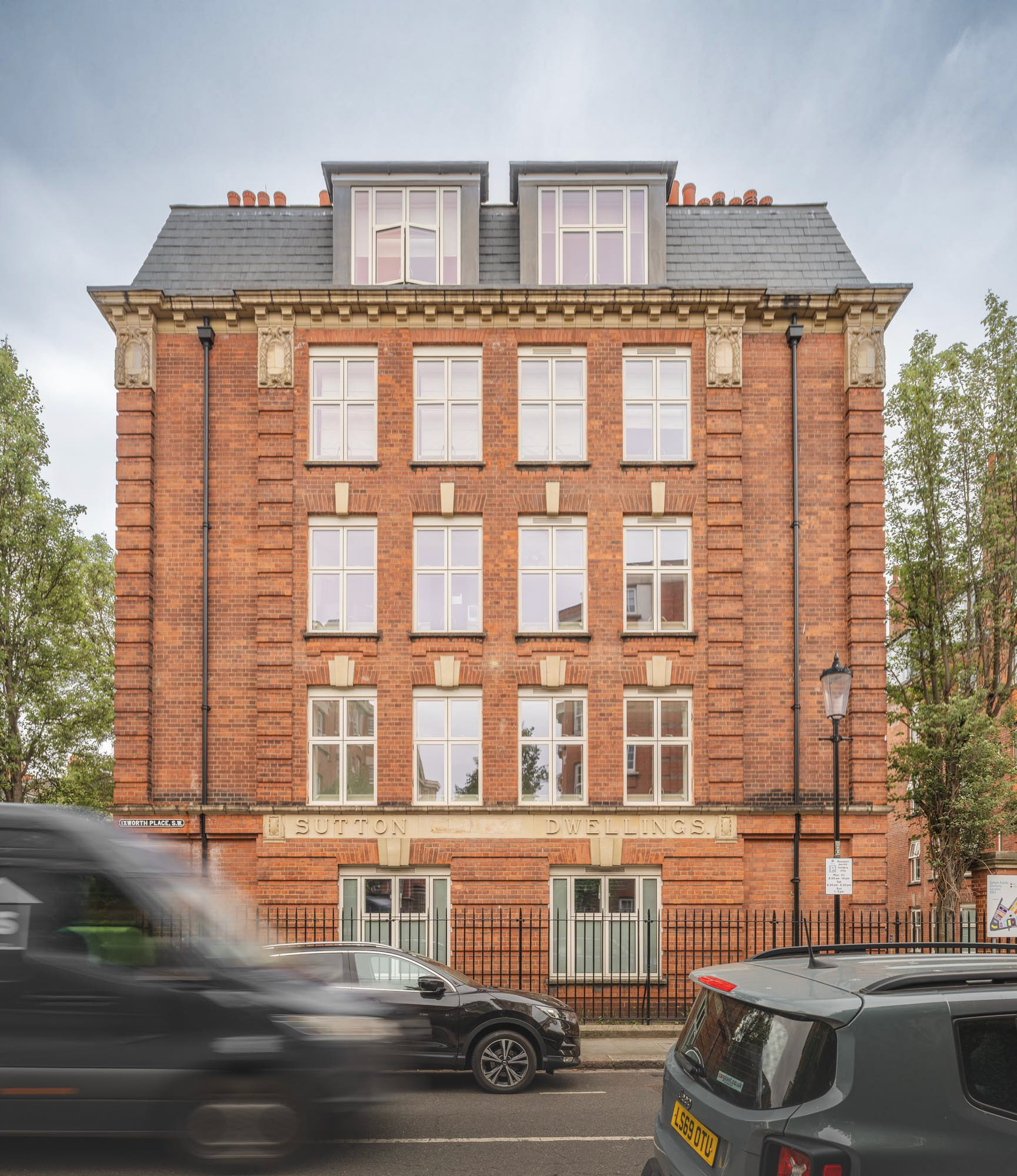 Sutton Dwellings by HTA Design, London. Hokum Studios architecture photography.