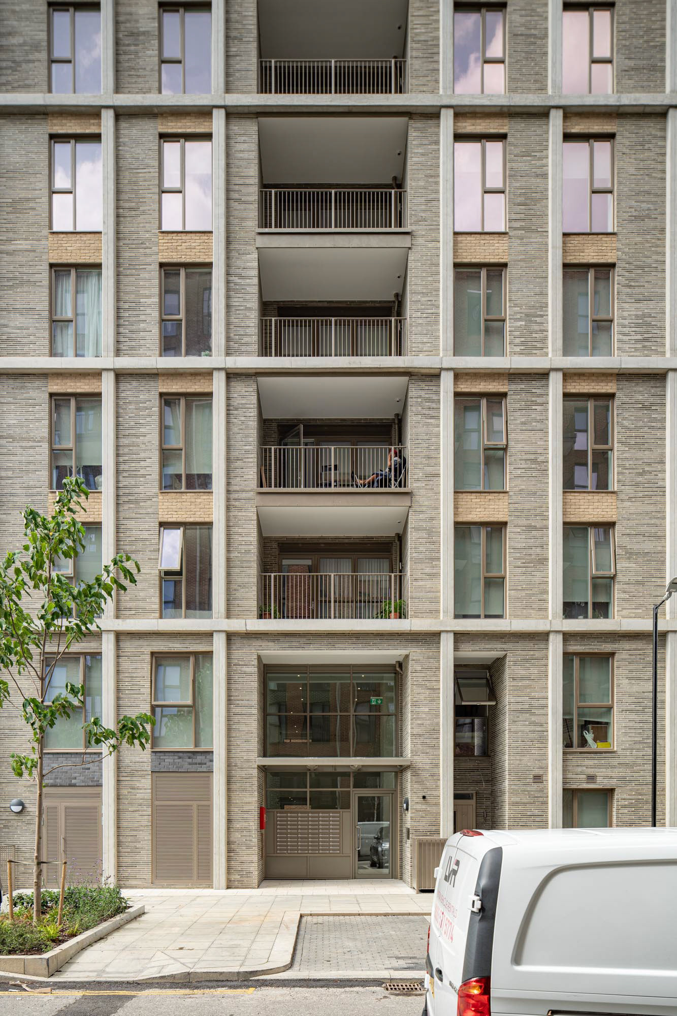 Aylsebury Estate by HTA Design, London. Hokum Studios architecture photography.