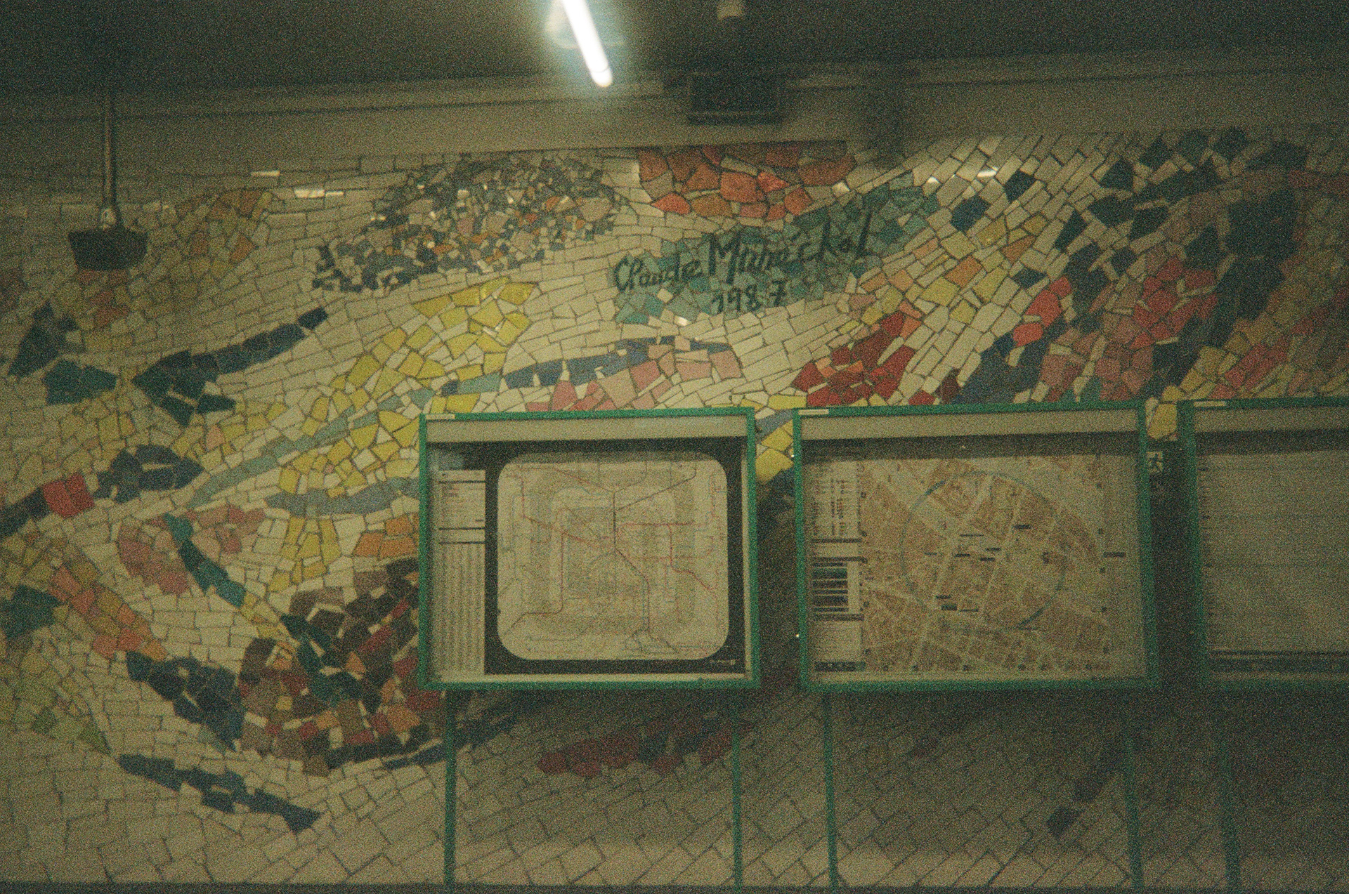metro station || February 2024 || Paris, France || on film