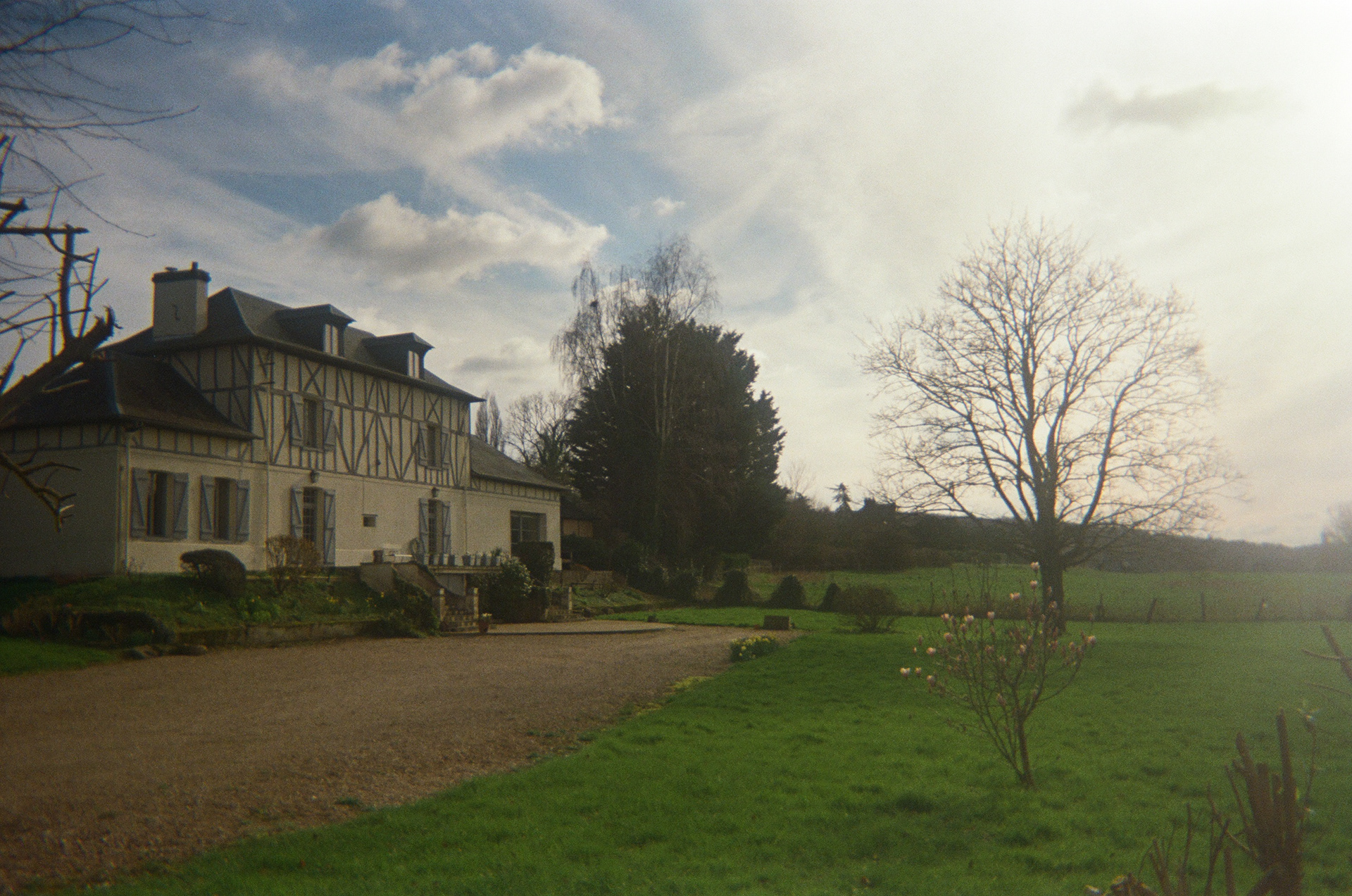 February 2024 || Rosay-sur-Lieure, France || on film