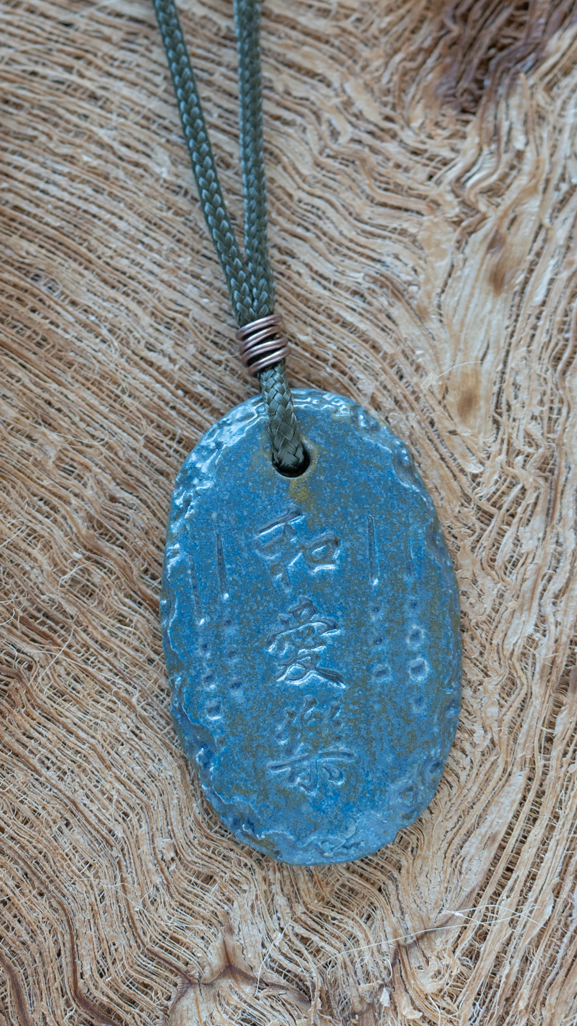     Handmade Hawaii Pendant