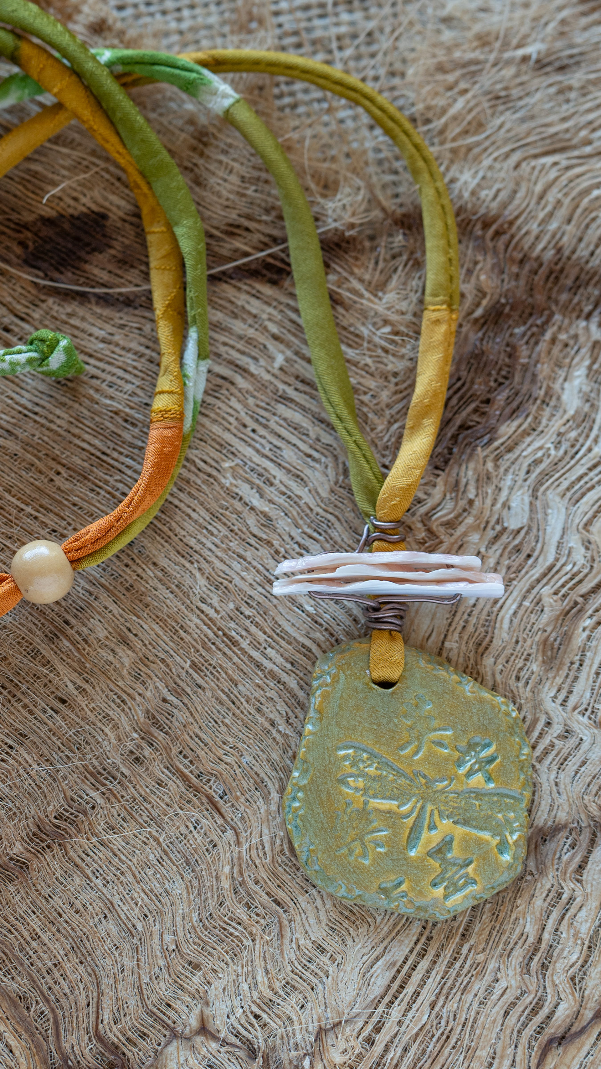     Natural Ceramic Circle Pendant