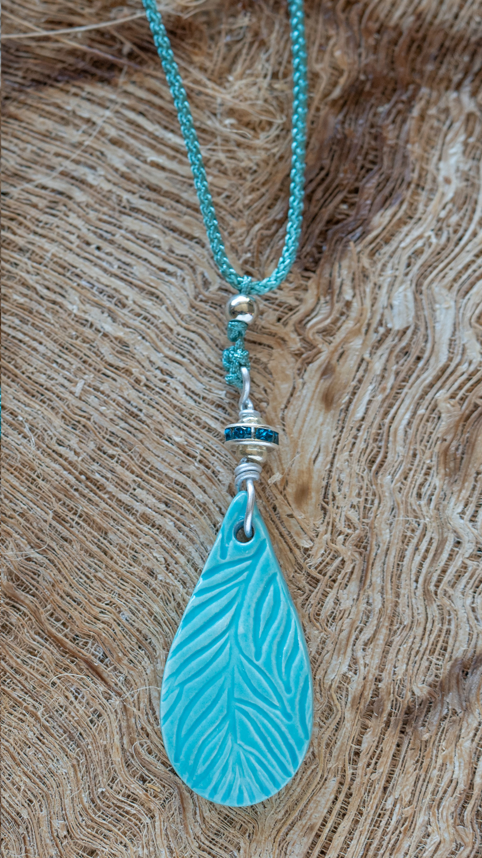     Handmade Hawaiian Art Necklace