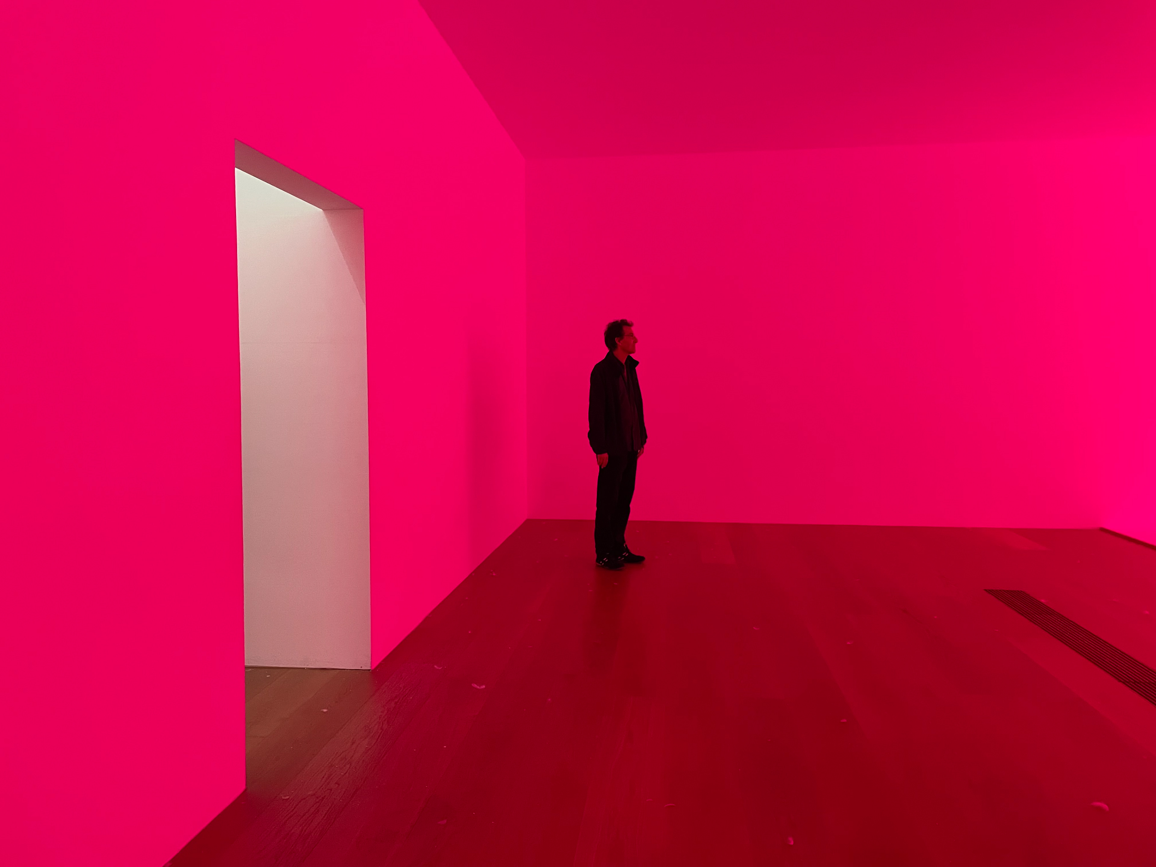 2024-06 Lausanne, Musée de l’Elysée, Lichtkünstler James Turrell