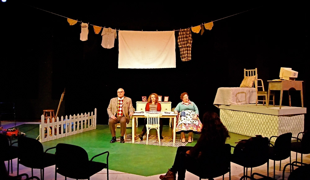 BROKEN DOG LEGS, Catapult Theatre Project